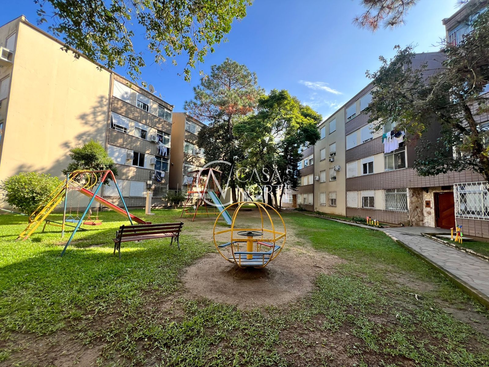 Apartamento à venda com 1 quarto, 38m², 1 vaga, Rua Padre Ângelo Corso no bairro Cavalhada em Porto Alegre