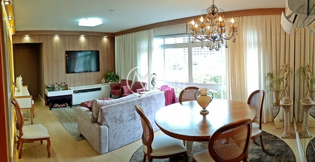 Apartamento à venda com 3 quartos, 105m², 1 suíte, 1 vaga, Praça Piratini no bairro Santana em Porto Alegre