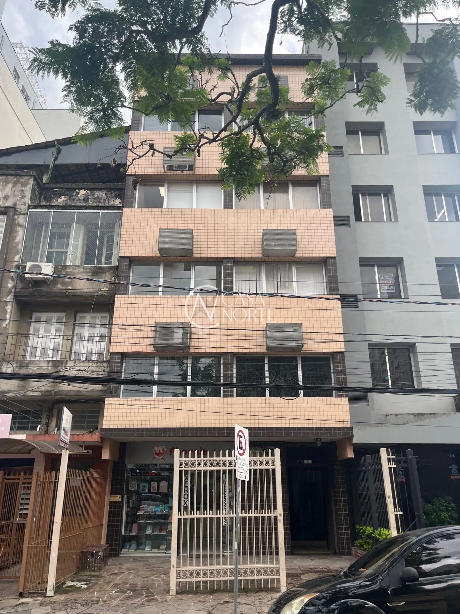 Sala Comercial à venda com 3 quartos, 57m², Avenida Venâncio Aires no bairro Cidade Baixa em Porto Alegre