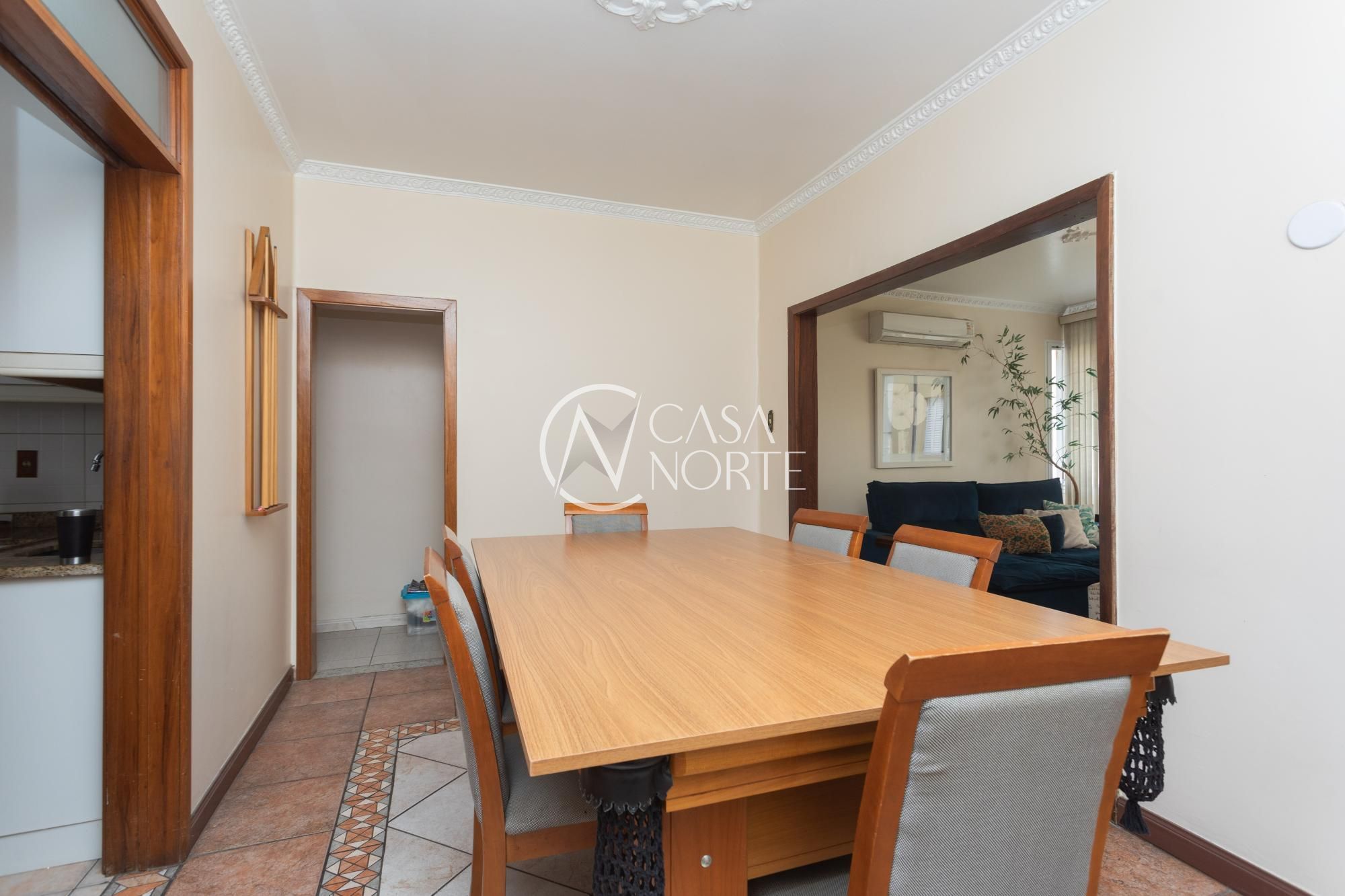 Apartamento à venda com 3 quartos, 100m², 1 suíte, 1 vaga, Avenida Venâncio Aires no bairro Cidade Baixa em Porto Alegre