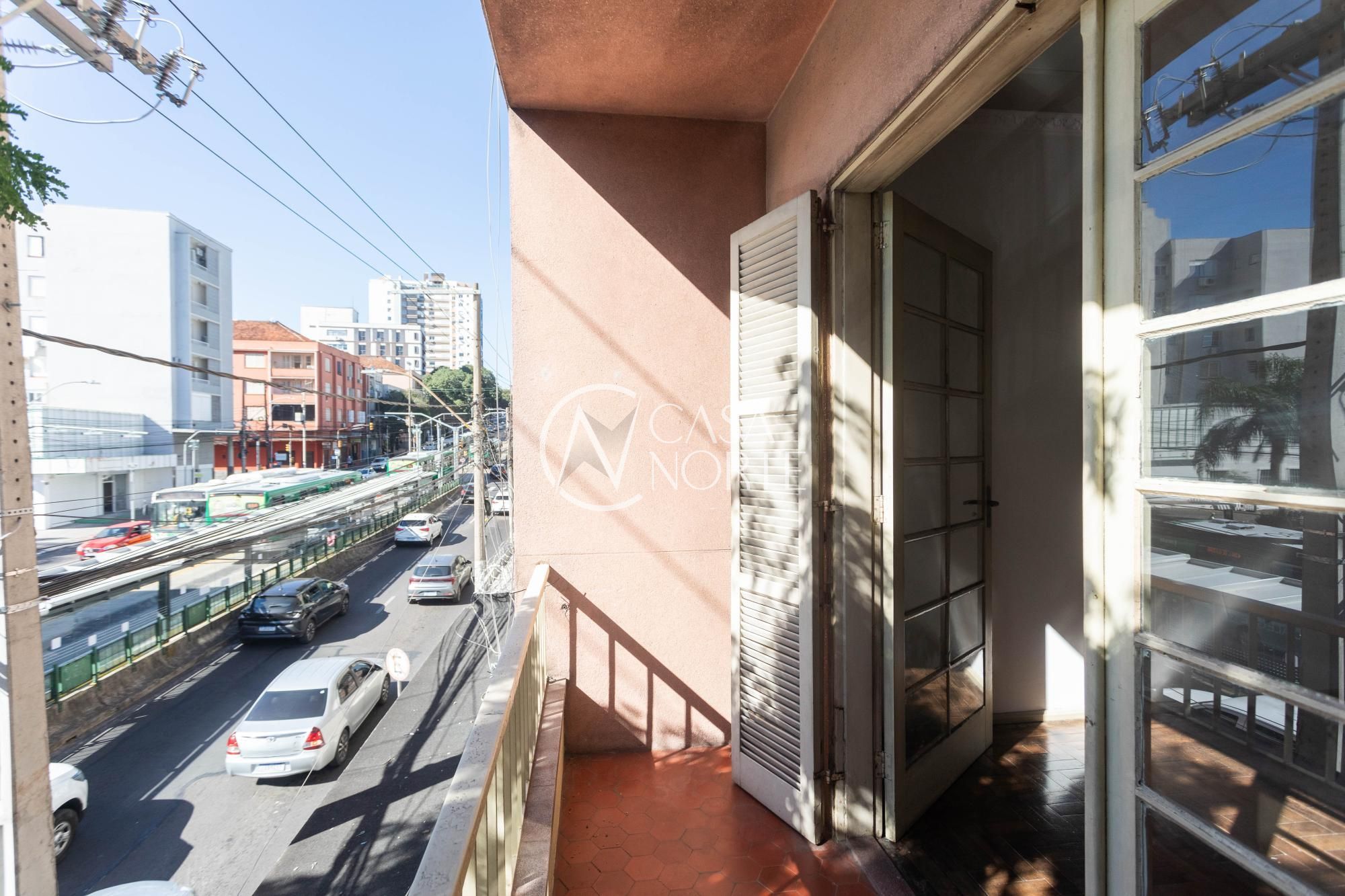 Apartamento à venda com 3 quartos, 93m², 1 vaga, Avenida Protásio Alves no bairro Petrópolis em Porto Alegre
