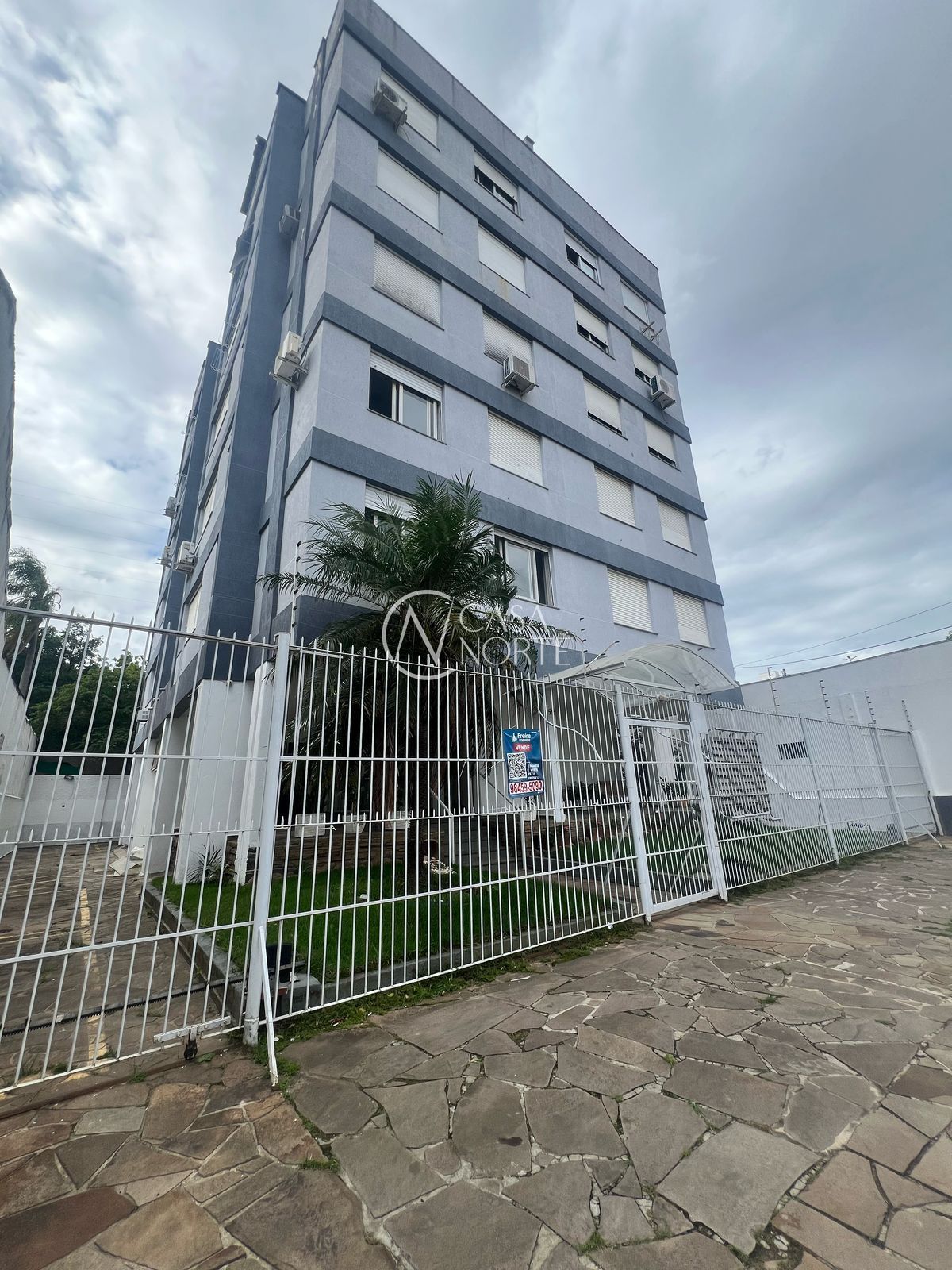 Cobertura à venda com 1 quarto, 81m², 1 suíte, Rua Barão do Gravataí no bairro Menino Deus em Porto Alegre