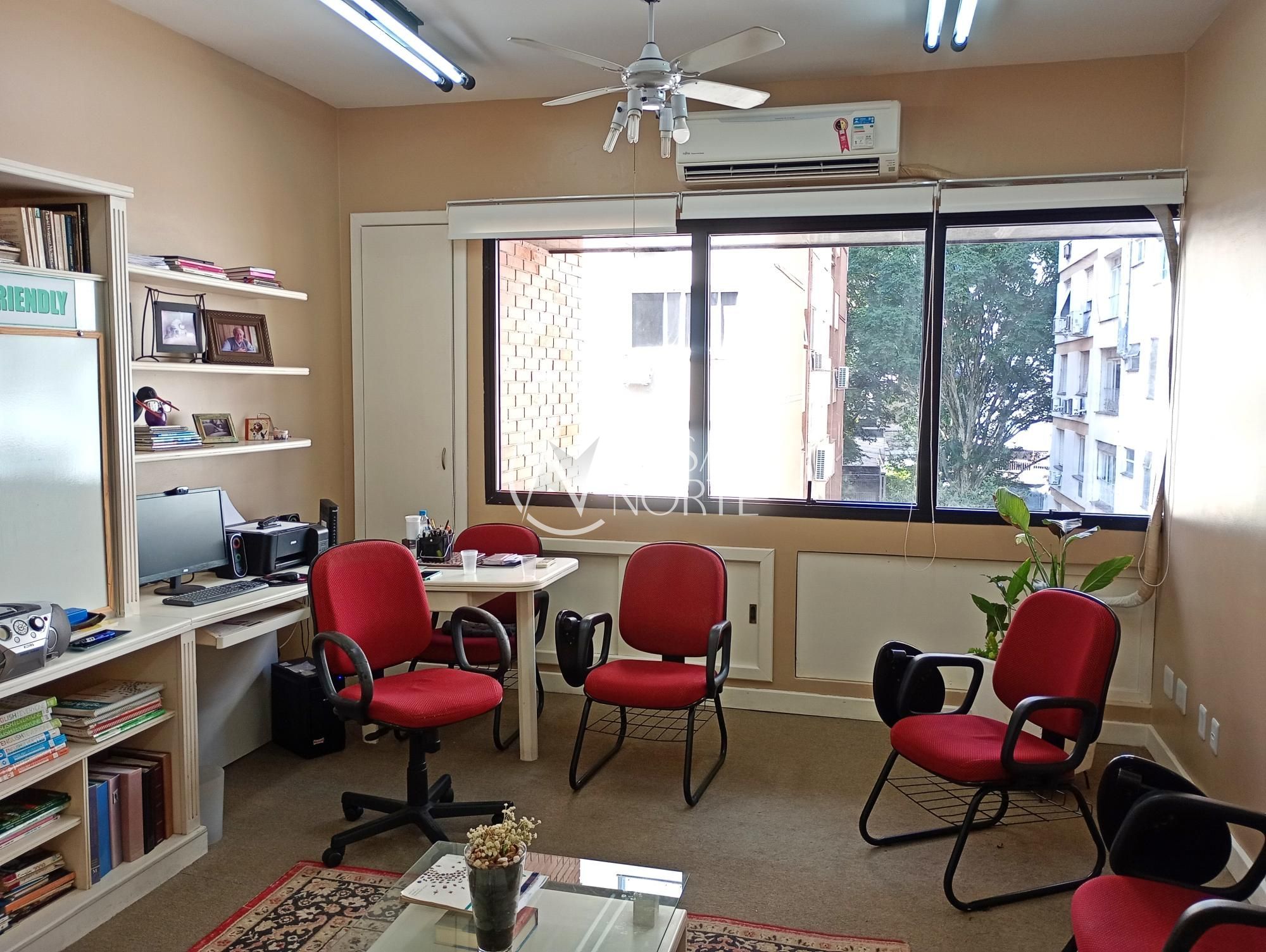 Sala Comercial à venda com 1 quarto, 64m², Rua Gonçalo de Carvalho no bairro Independência em Porto Alegre