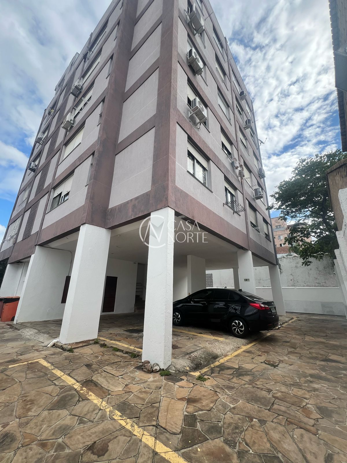 Cobertura à venda com 1 quarto, 81m², 1 suíte, Rua Barão do Gravataí no bairro Menino Deus em Porto Alegre
