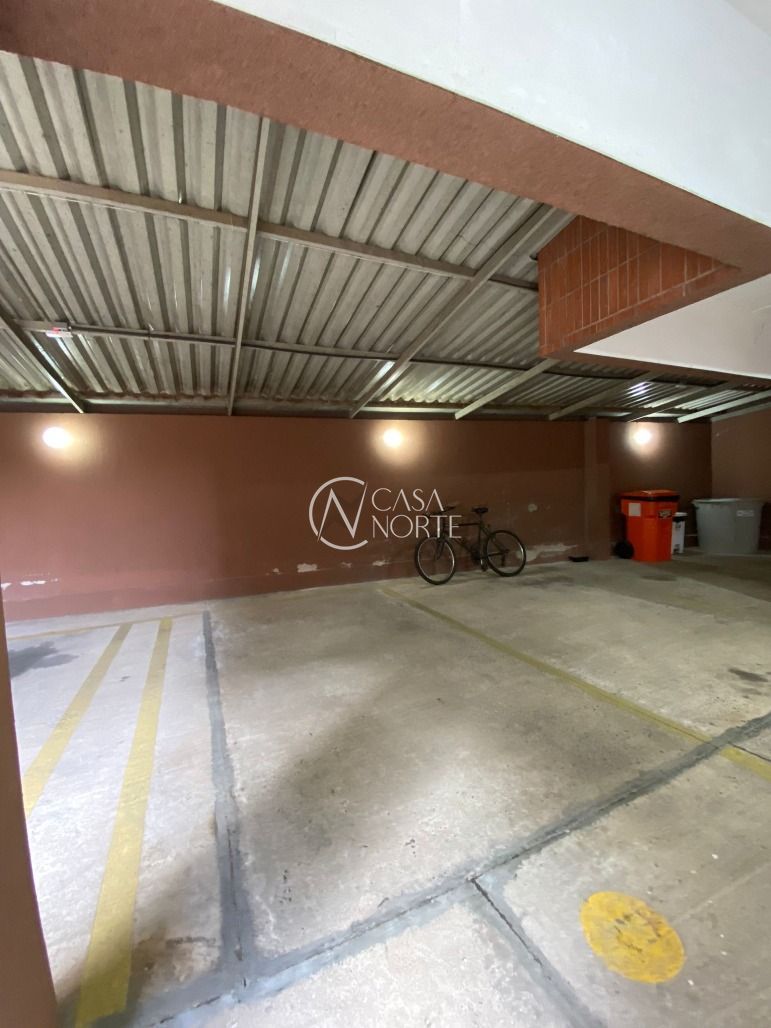 Cobertura à venda com 3 quartos, 196m², 1 suíte, 2 vagas, Rua Desembargador Augusto Loureiro Lima no bairro Petrópolis em Porto Alegre