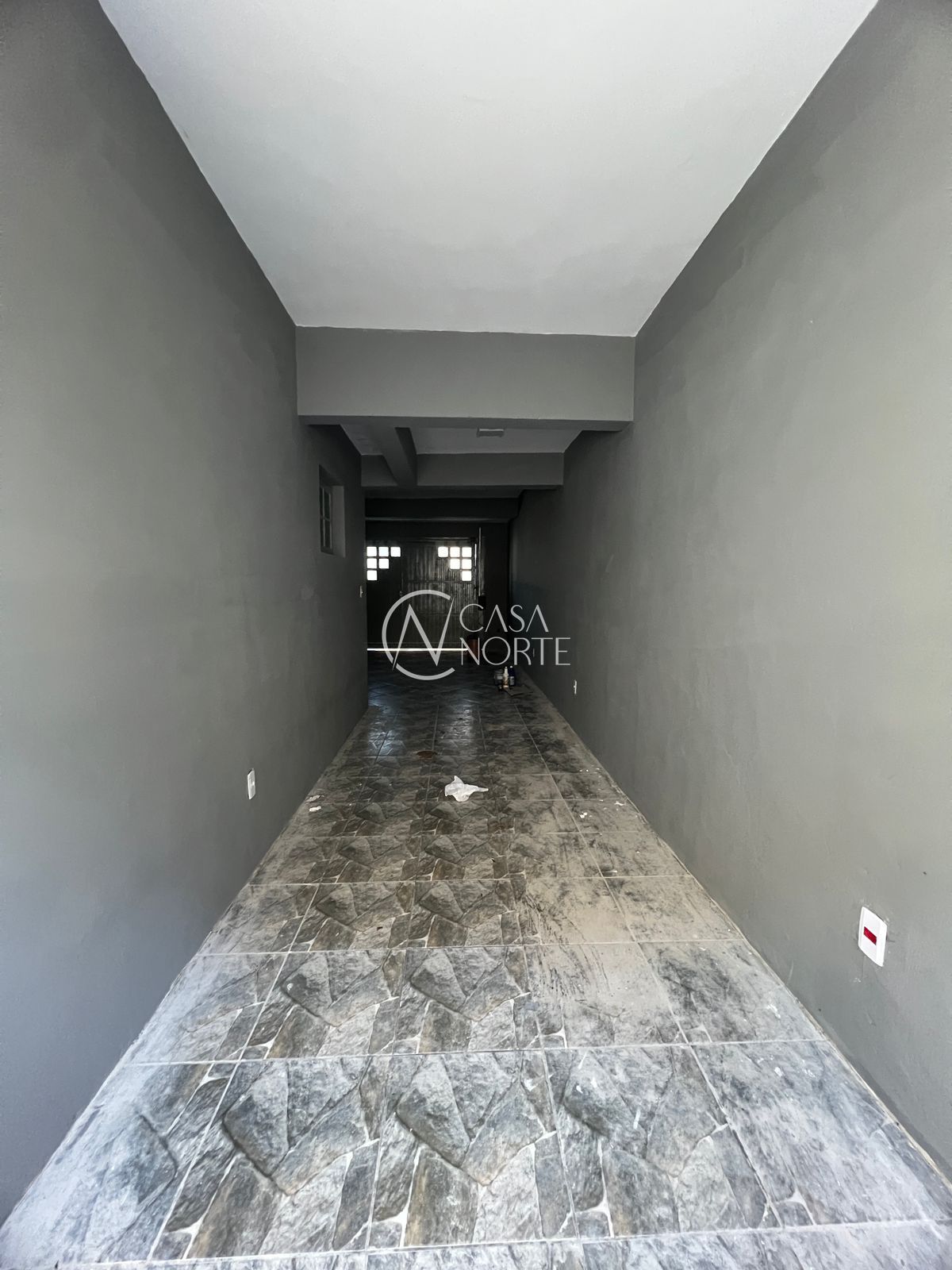 Casa à venda com 3 quartos, 215m², 1 suíte, 2 vagas, Rua Paulo Stuart Wright no bairro Hípica em Porto Alegre