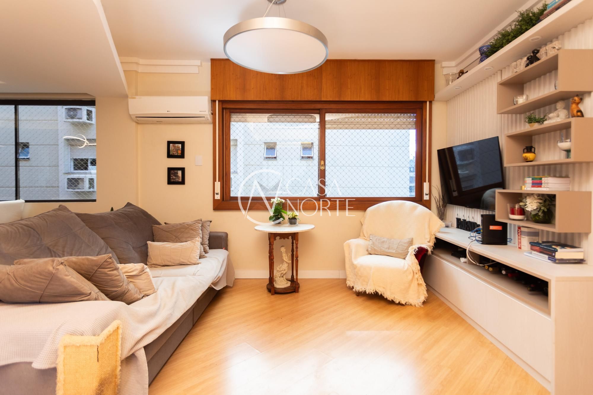 Apartamento à venda com 3 quartos, 104m², 1 suíte, 2 vagas, Avenida Soledade no bairro Petrópolis em Porto Alegre