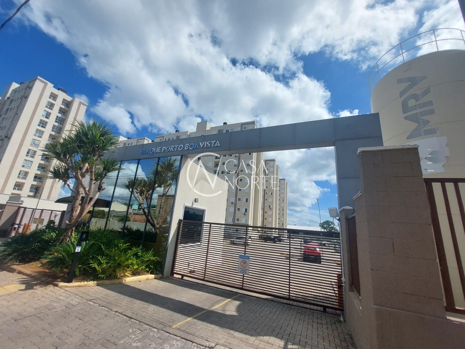 Apartamento à venda com 2 quartos, 44m², 1 vaga, Rua Waldemar Luiz de Freitas Filho no bairro Costa e Silva em Porto Alegre