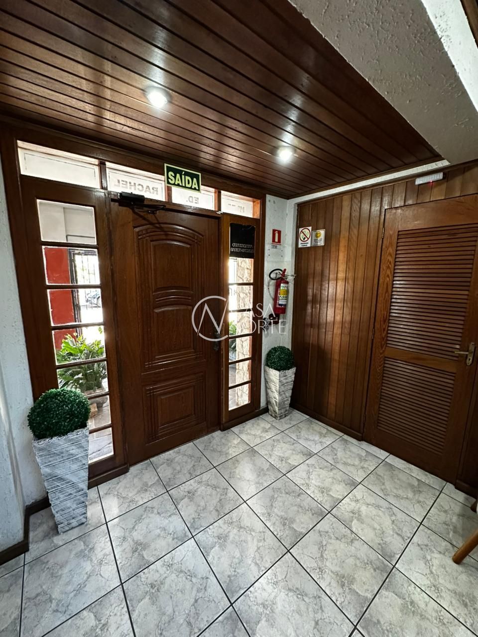 Apartamento à venda com 3 quartos, 98m², 1 vaga, Rua Dona Eugênia no bairro Santa Cecília em Porto Alegre