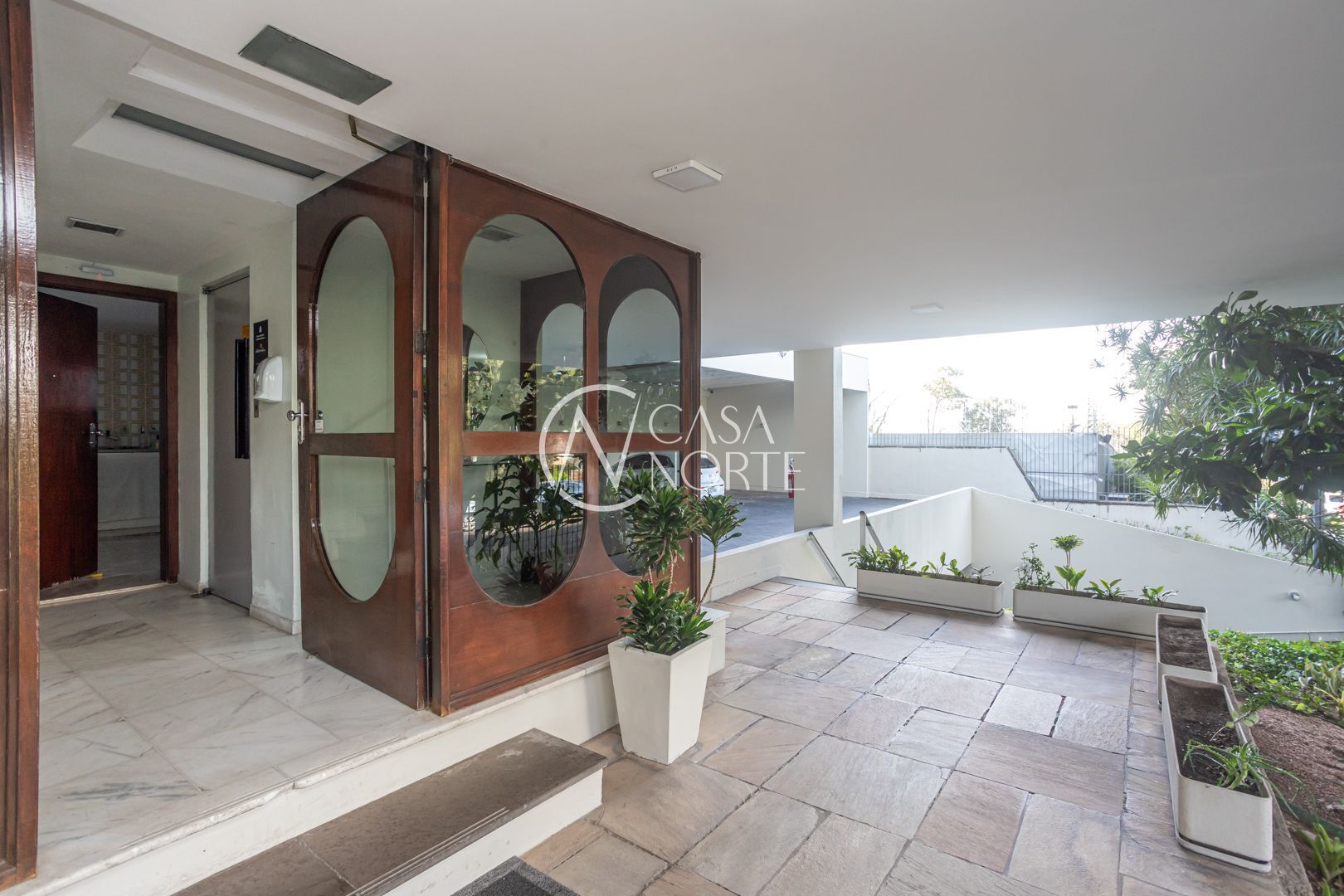 Apartamento à venda com 3 quartos, 204m², 1 suíte, 2 vagas, Avenida Iguassu no bairro Petrópolis em Porto Alegre