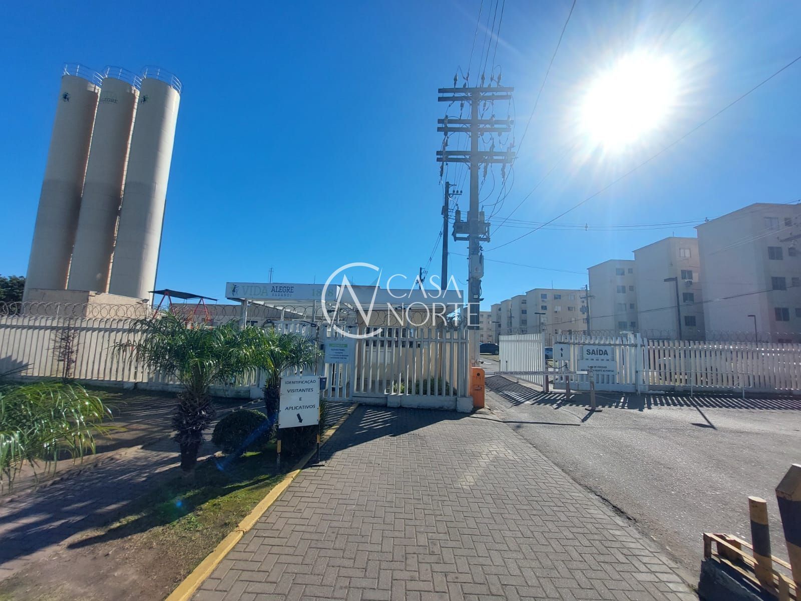 Apartamento à venda com 2 quartos, 40m², 1 vaga, Avenida Francisco Silveira Bitencourt no bairro Sarandi em Porto Alegre