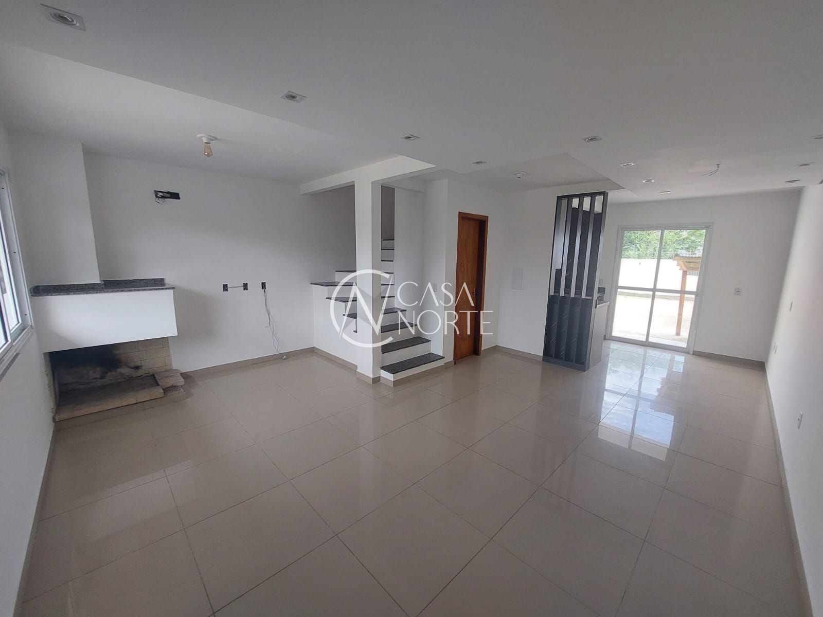 Casa à venda com 3 quartos, 110m², 1 suíte, 1 vaga, Rua Monsenhor Augusto Dalvit no bairro Hípica em Porto Alegre