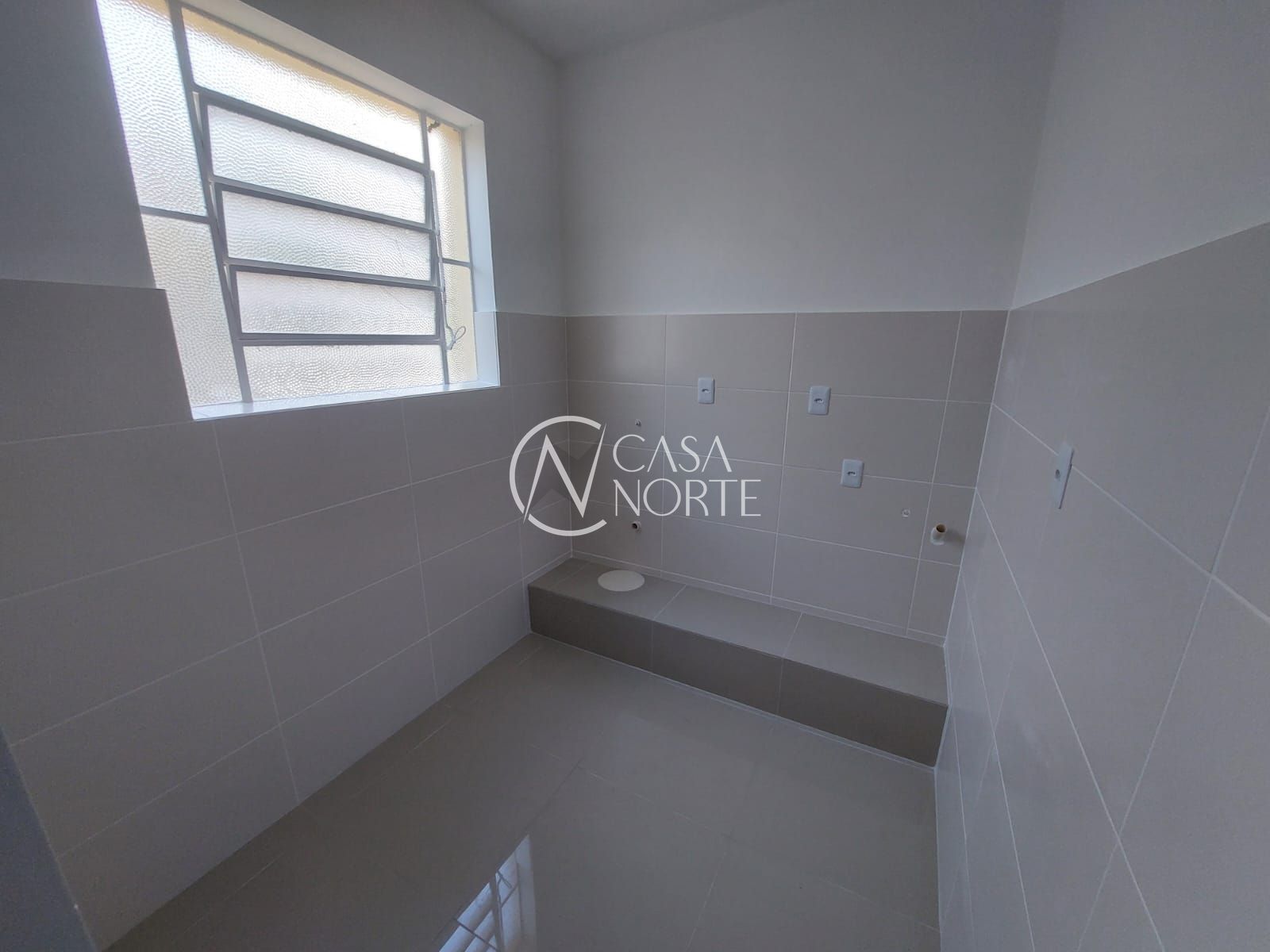 Apartamento à venda com 1 quarto, 24m², Rua Barão do Gravataí no bairro Menino Deus em Porto Alegre