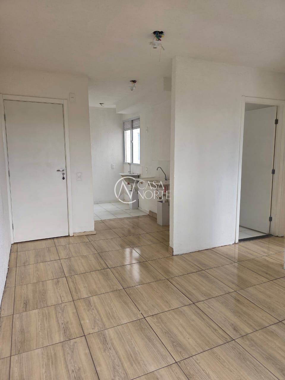Apartamento à venda com 2 quartos, 41m², 1 vaga, Rua dos Maias no bairro Rubem Berta em Porto Alegre