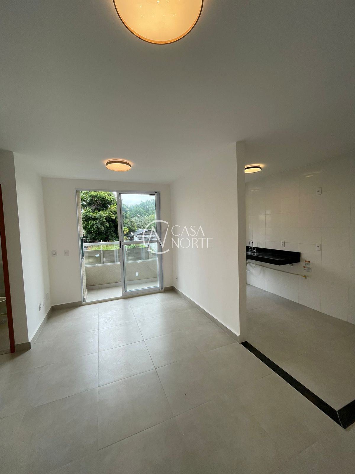 Apartamento à venda com 2 quartos, 54m², 1 suíte, 1 vaga, Sílvio Silveira Soares no bairro Camaquã em Porto Alegre