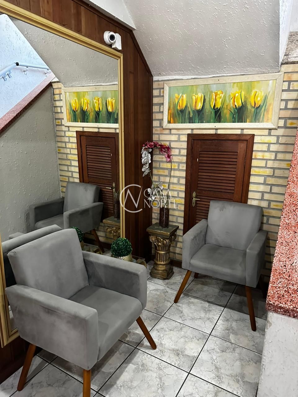 Apartamento à venda com 3 quartos, 98m², 1 vaga, Rua Dona Eugênia no bairro Santa Cecília em Porto Alegre