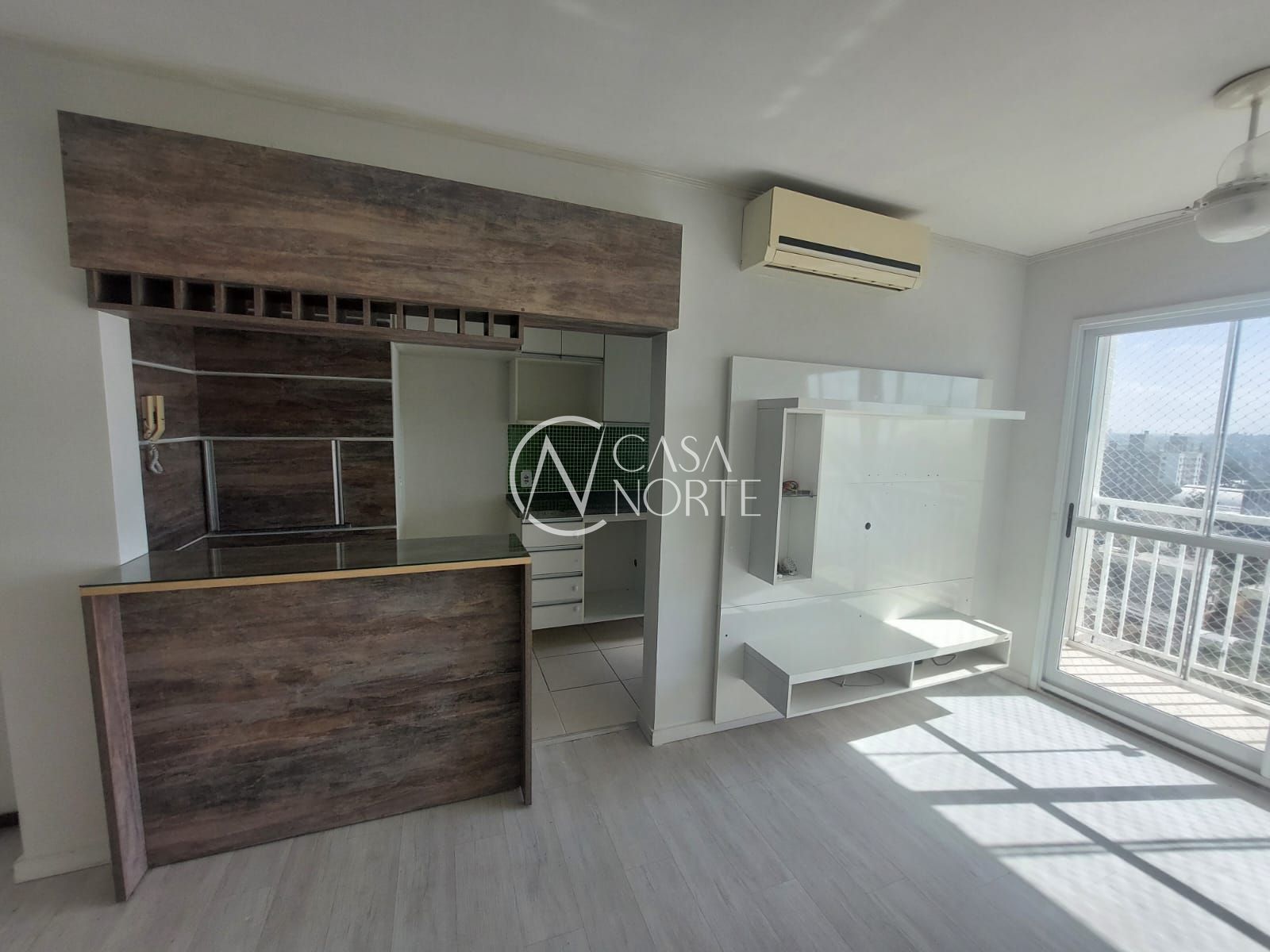 Apartamento à venda com 2 quartos, 60m², 1 vaga, Avenida Otto Niemeyer no bairro Camaquã em Porto Alegre