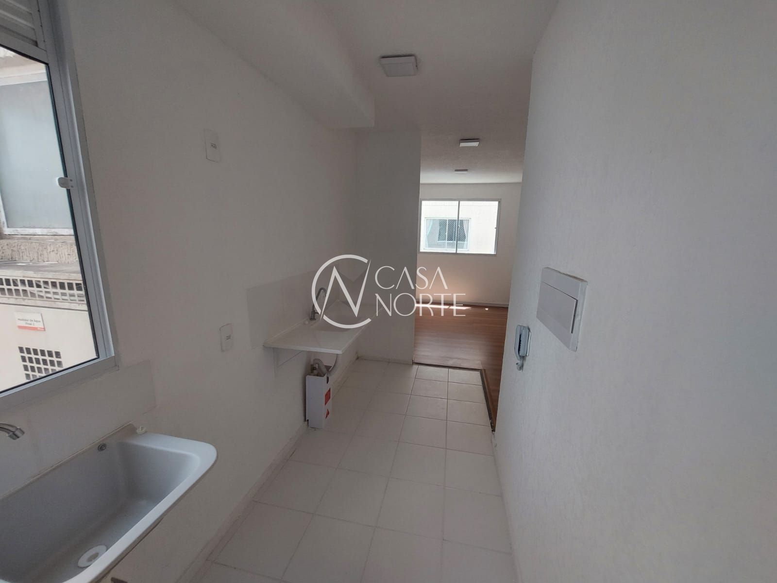 Apartamento à venda com 2 quartos, 41m², 1 vaga, Rua Sabino Pereira Nunes no bairro Restinga em Porto Alegre