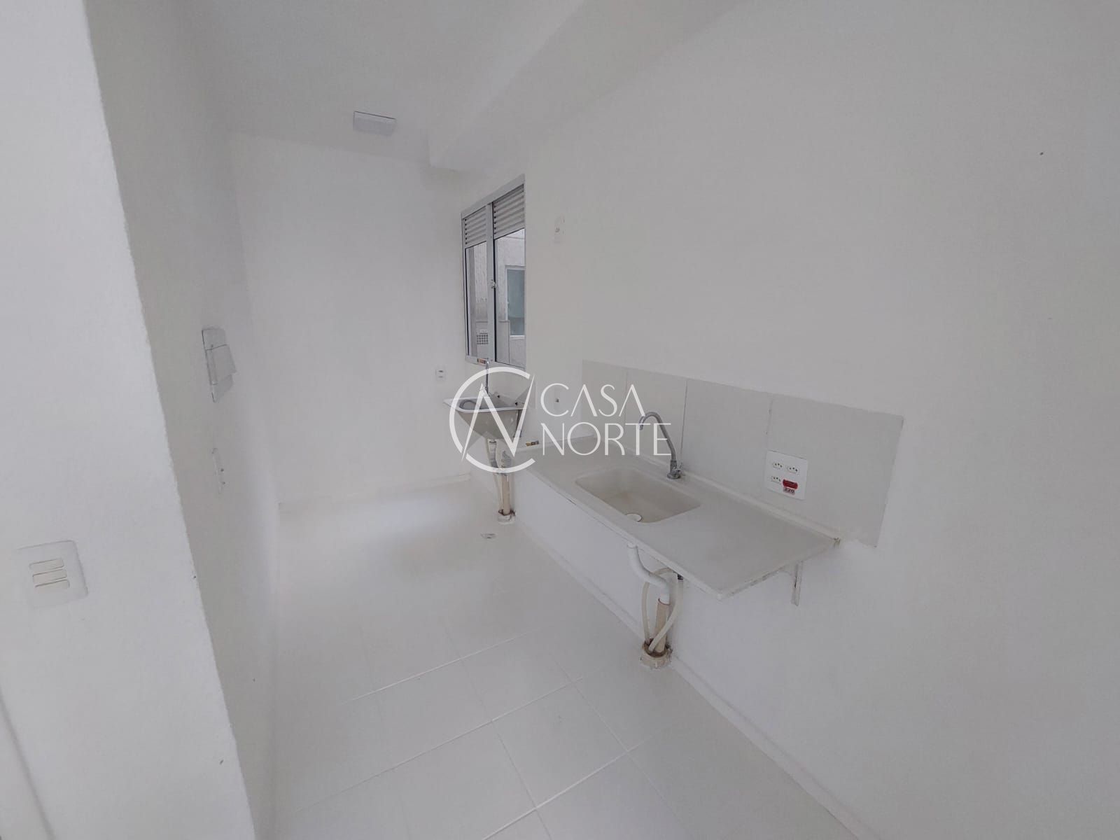 Apartamento à venda com 2 quartos, 41m², 1 vaga, Rua dos Maias no bairro Rubem Berta em Porto Alegre