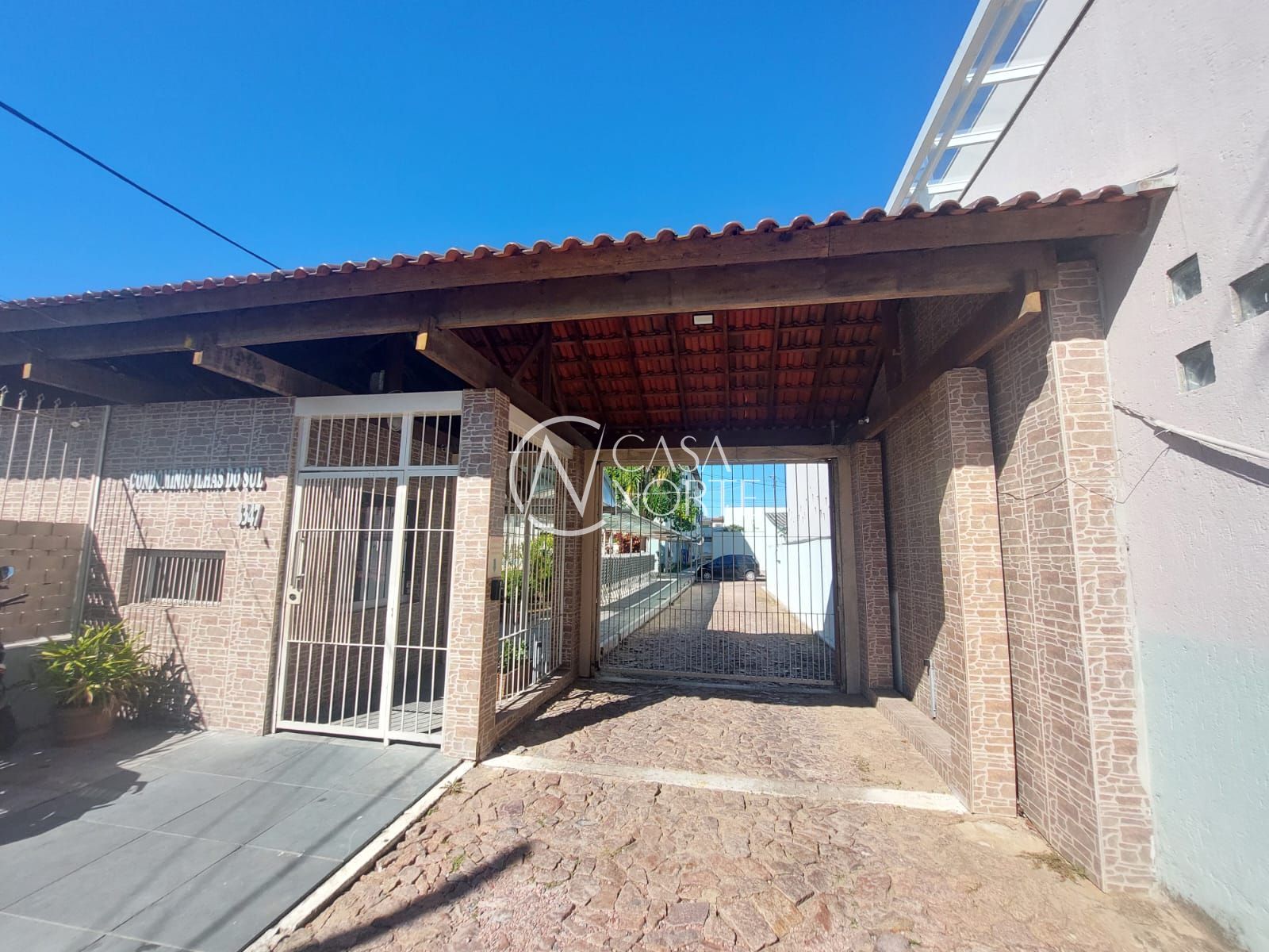 Apartamento à venda com 2 quartos, 55m², 1 vaga, Rua Padre João Batista Reus no bairro Camaquã em Porto Alegre