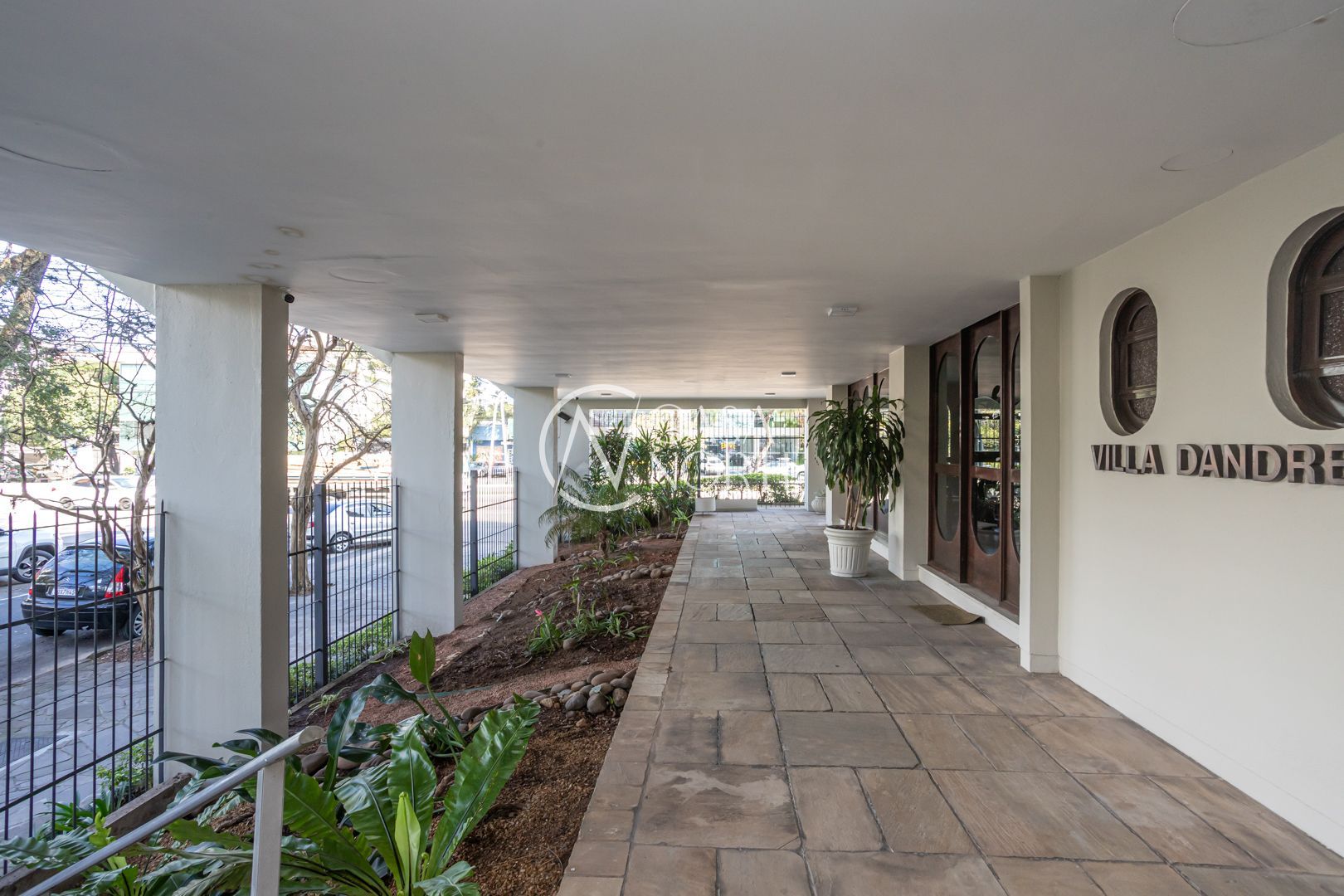 Apartamento à venda com 3 quartos, 204m², 1 suíte, 2 vagas, Avenida Iguassu no bairro Petrópolis em Porto Alegre