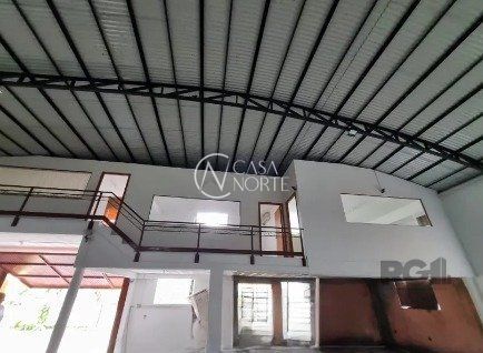Pavilhão à venda , 320m², 5 vagas, Rua da Graça no bairro Jardim Floresta em Porto Alegre