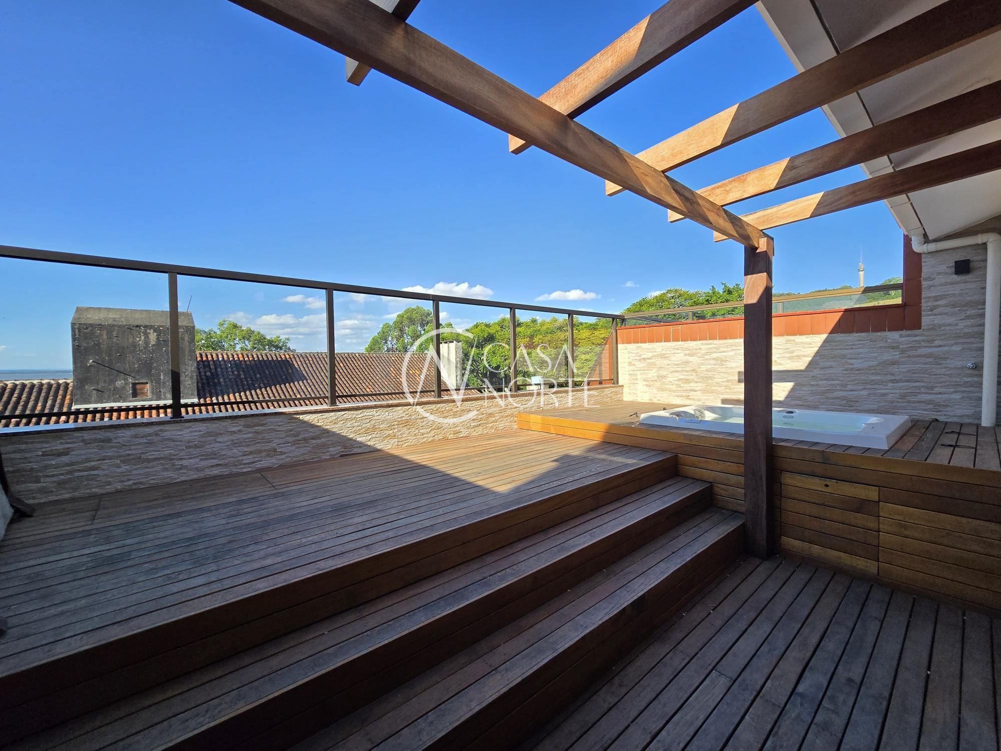 Casa de Condomínio à venda com 4 quartos, 299m², 2 suítes, 3 vagas, Avenida Taquary no bairro Cristal em Porto Alegre