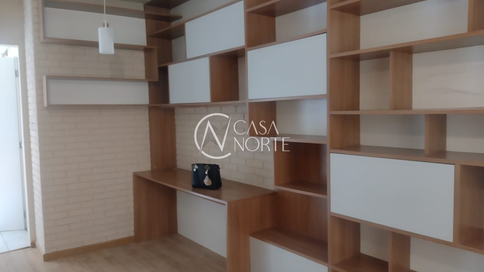 Apartamento à venda com 2 quartos, 78m², Rua Demétrio Ribeiro no bairro Centro Histórico em Porto Alegre