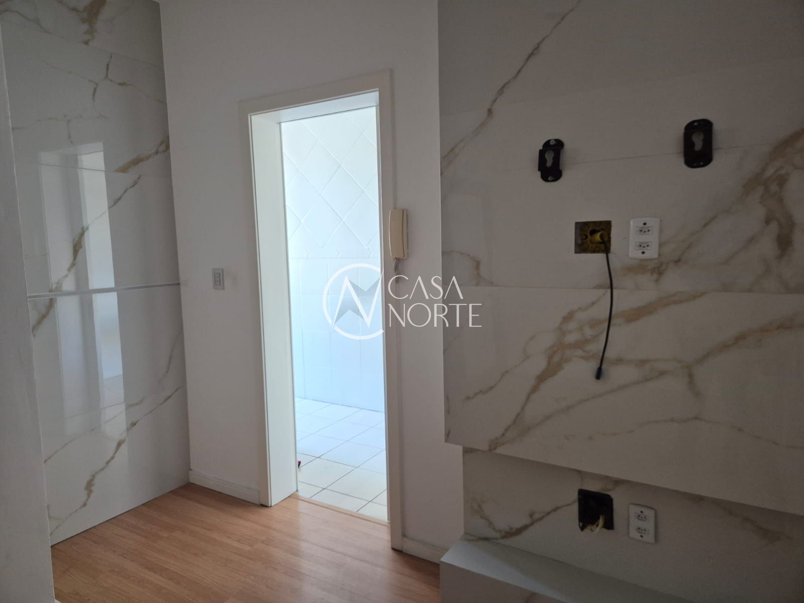 Kitnet à venda , 37m², Rua Barao de Teffe no bairro Menino Deus em Porto Alegre