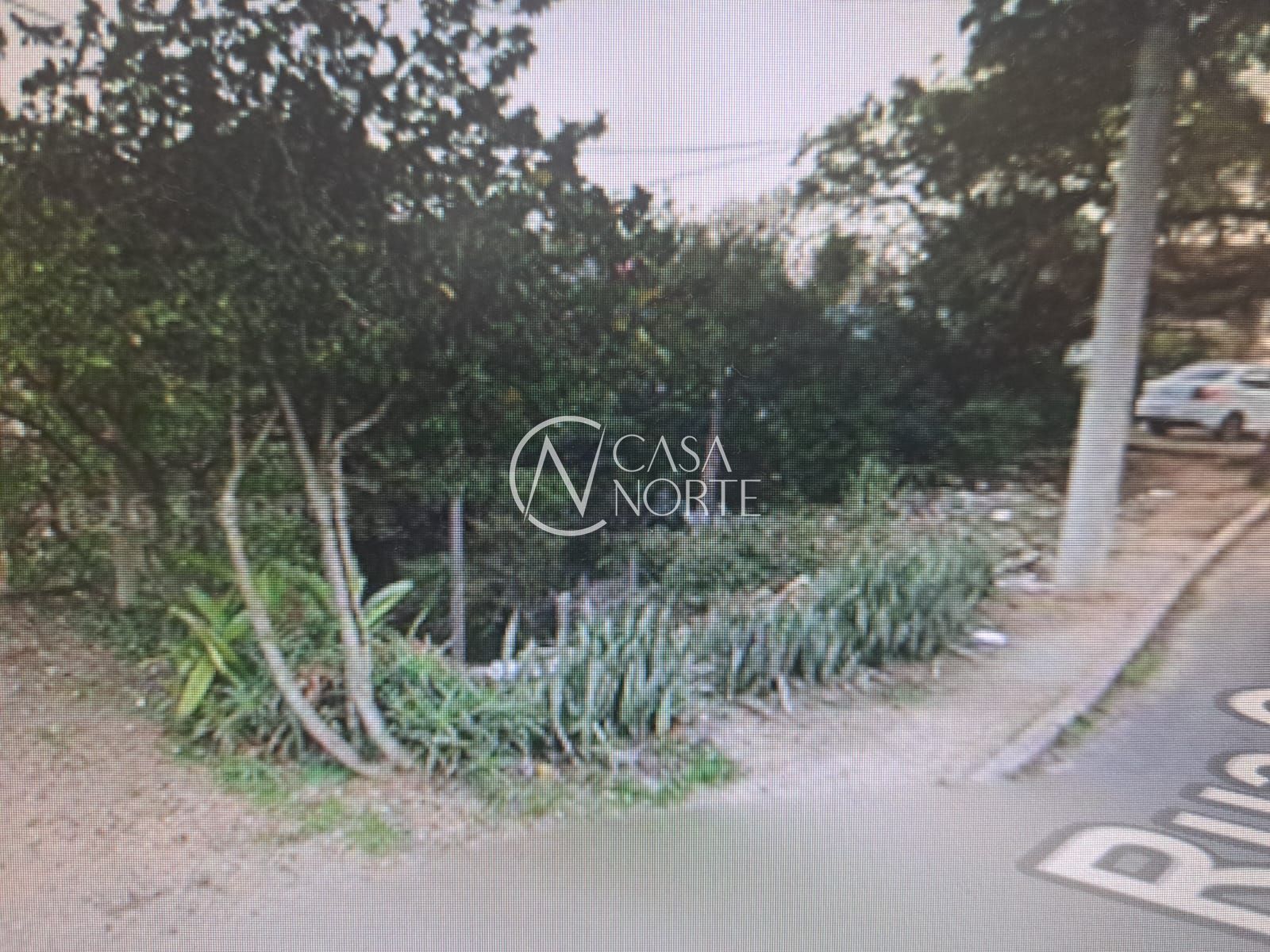 Terreno à venda  com 726m², Rua Octávio de Souza no bairro Nonoai em Porto Alegre