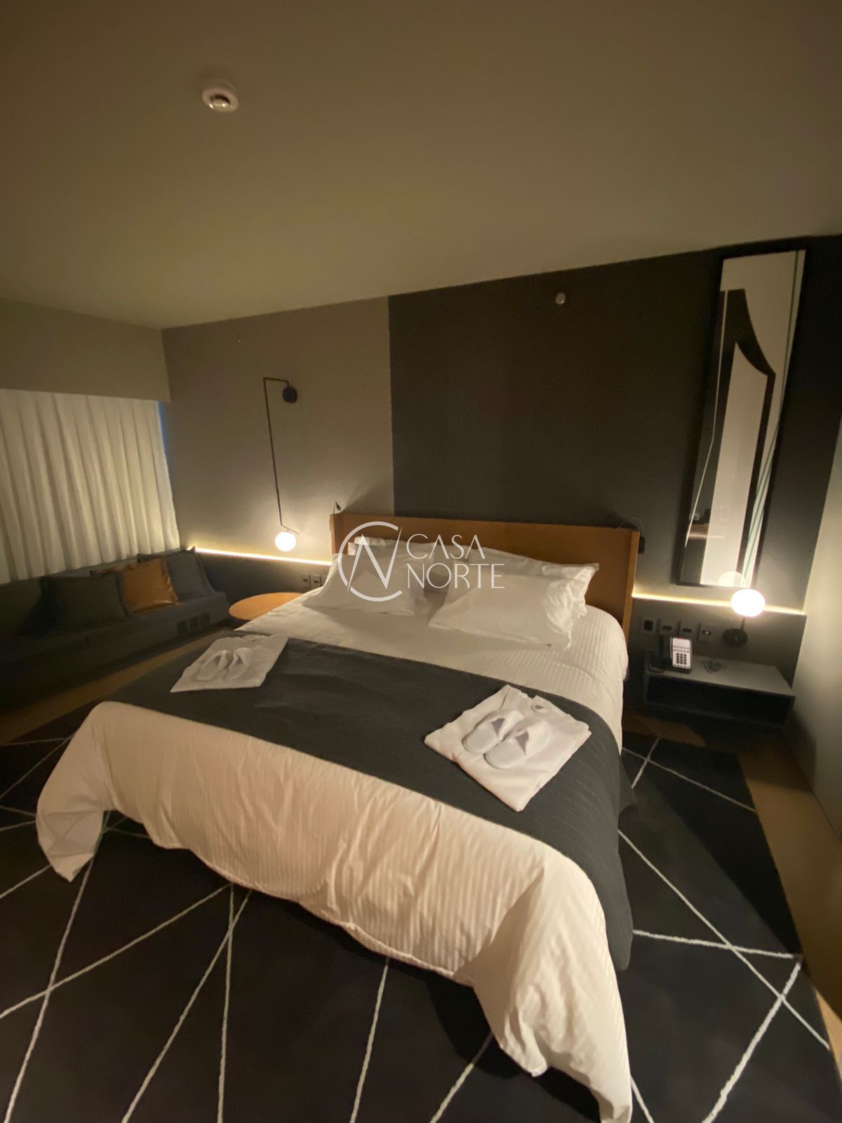 Hotel à venda , 29m², Avenida Padre Cacique no bairro Praia de Belas em Porto Alegre