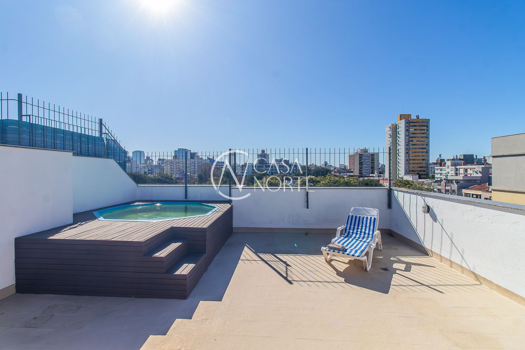Cobertura à venda com 3 quartos, 209m², 1 suíte, 2 vagas, Rua Botafogo no bairro Menino Deus em Porto Alegre