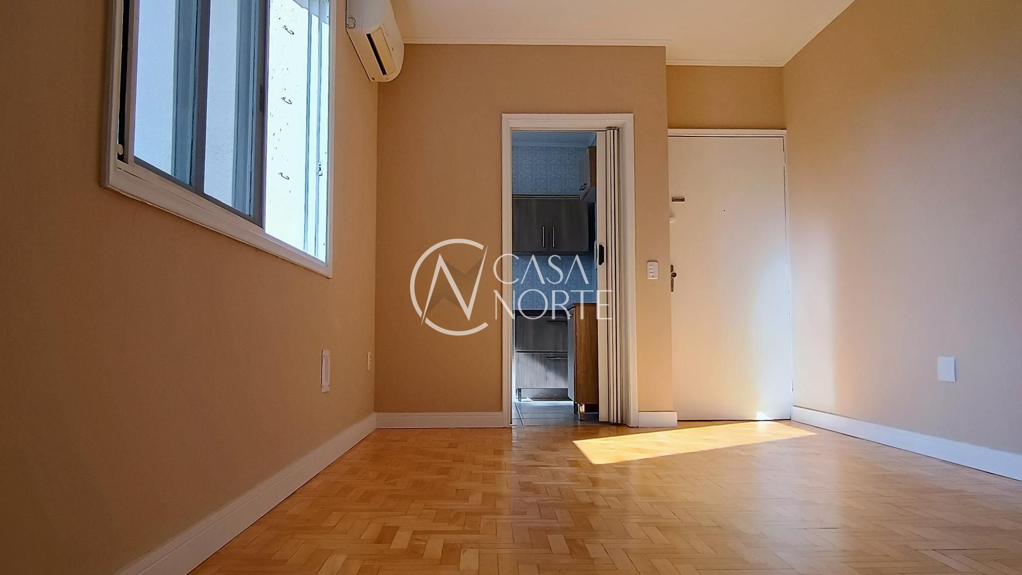 Apartamento à venda com 3 quartos, 80m², 1 vaga, Rua Olinda no bairro Floresta em Porto Alegre