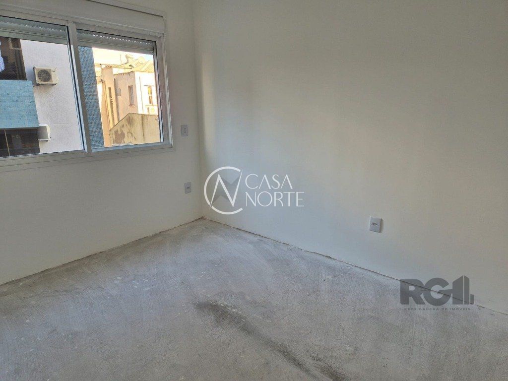 Apartamento à venda com 1 quarto, 42m², 1 vaga, Travessa Carmen no bairro Floresta em Porto Alegre