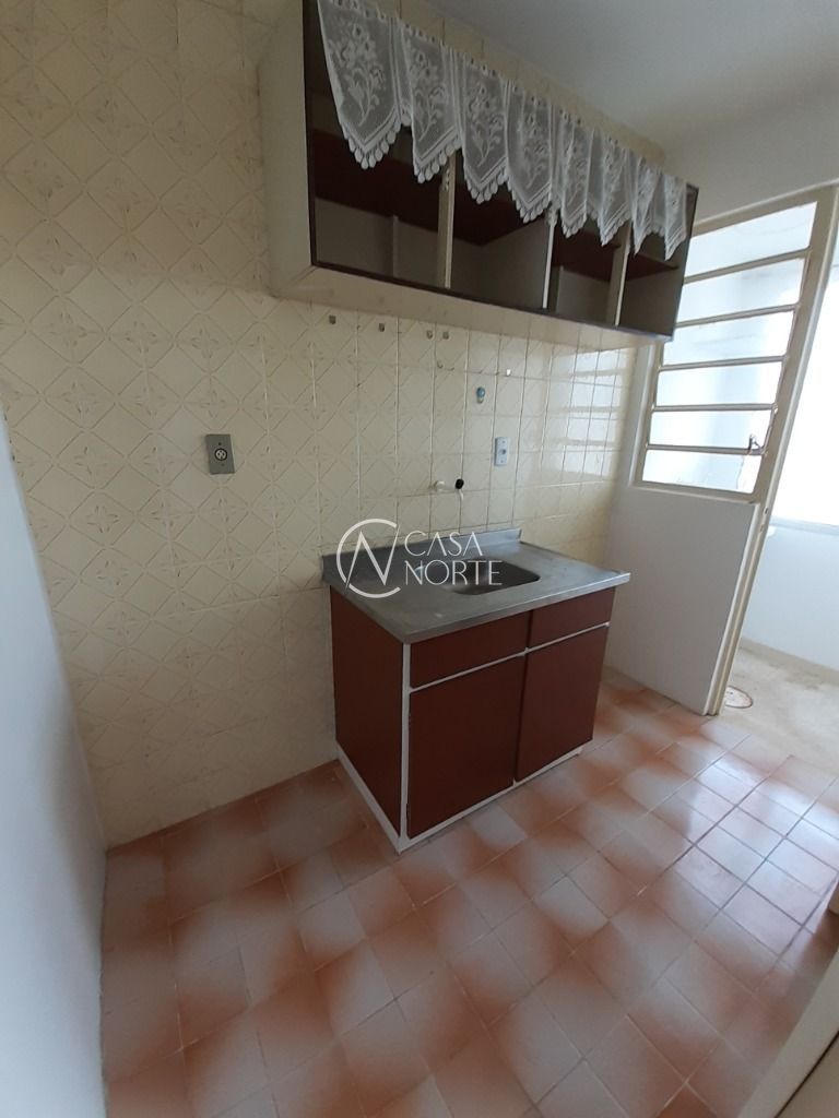 Kitnet à venda , 28m², Rua Barão do Triunfo no bairro Menino Deus em Porto Alegre