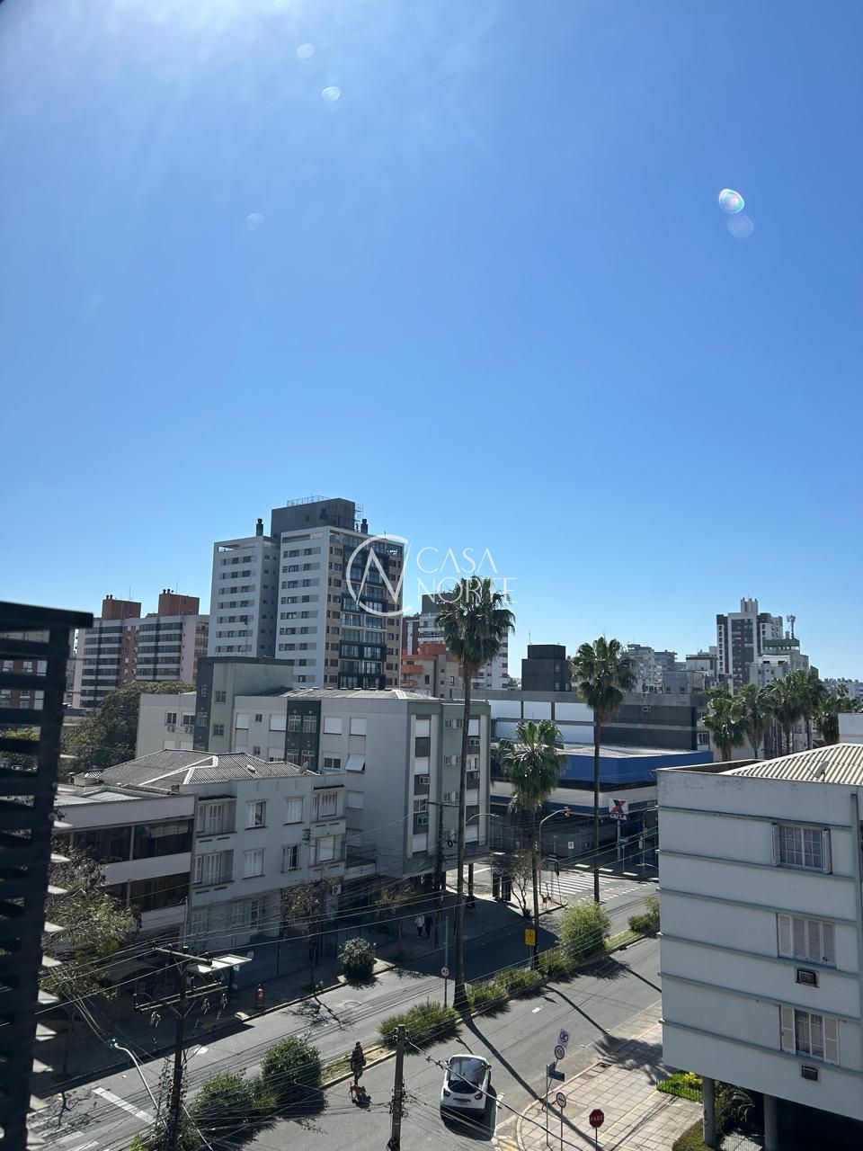 Conjunto Comercial à venda com 1 quarto, 25m², 1 vaga, Rua José de Alencar no bairro Menino Deus em Porto Alegre