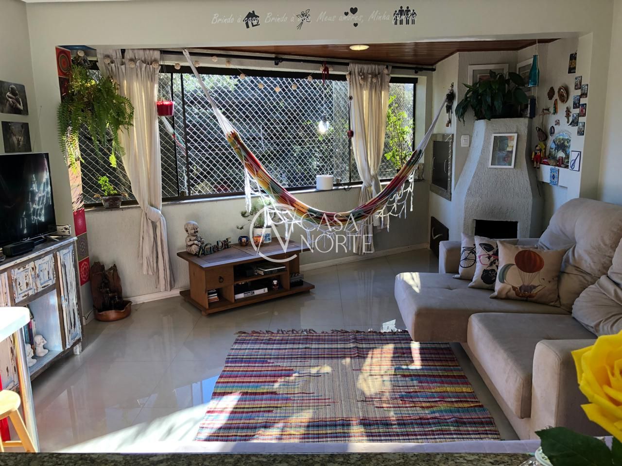 Apartamento à venda com 1 quarto, 49m², 1 vaga, Rua Upamaroti no bairro Cristal em Porto Alegre