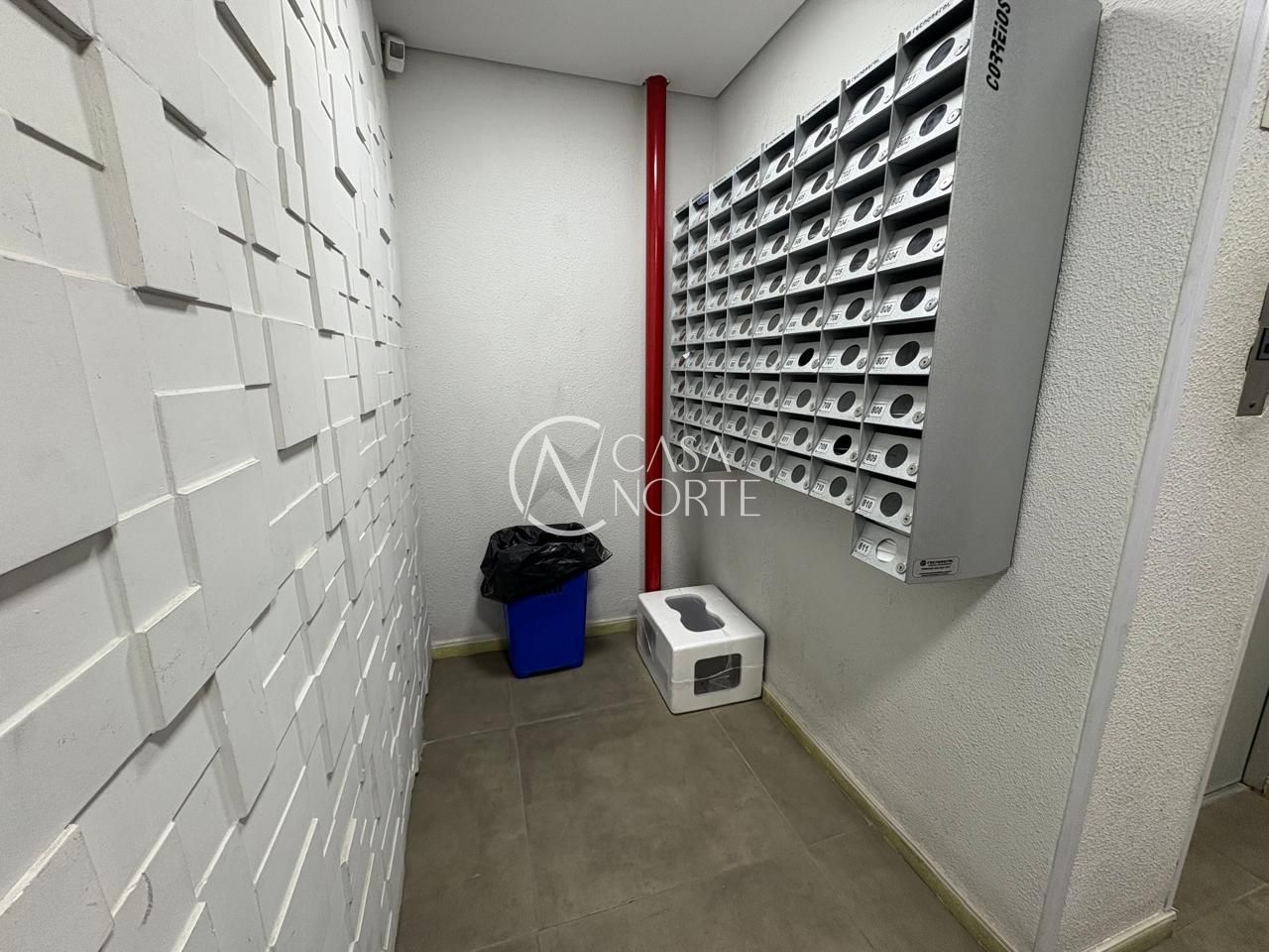 Sala Comercial à venda com 1 quarto, 26m², Rua Jerônimo Coelho no bairro Centro Histórico em Porto Alegre