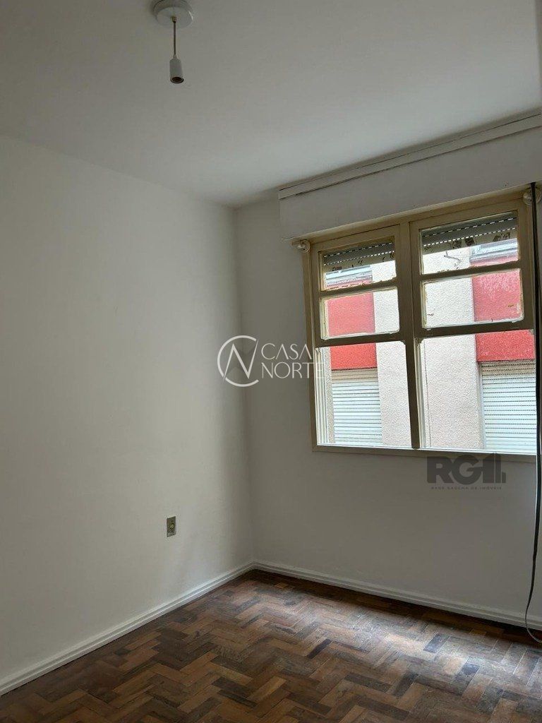 Apartamento à venda com 2 quartos, 50m², Avenida Capivari no bairro Cristal em Porto Alegre