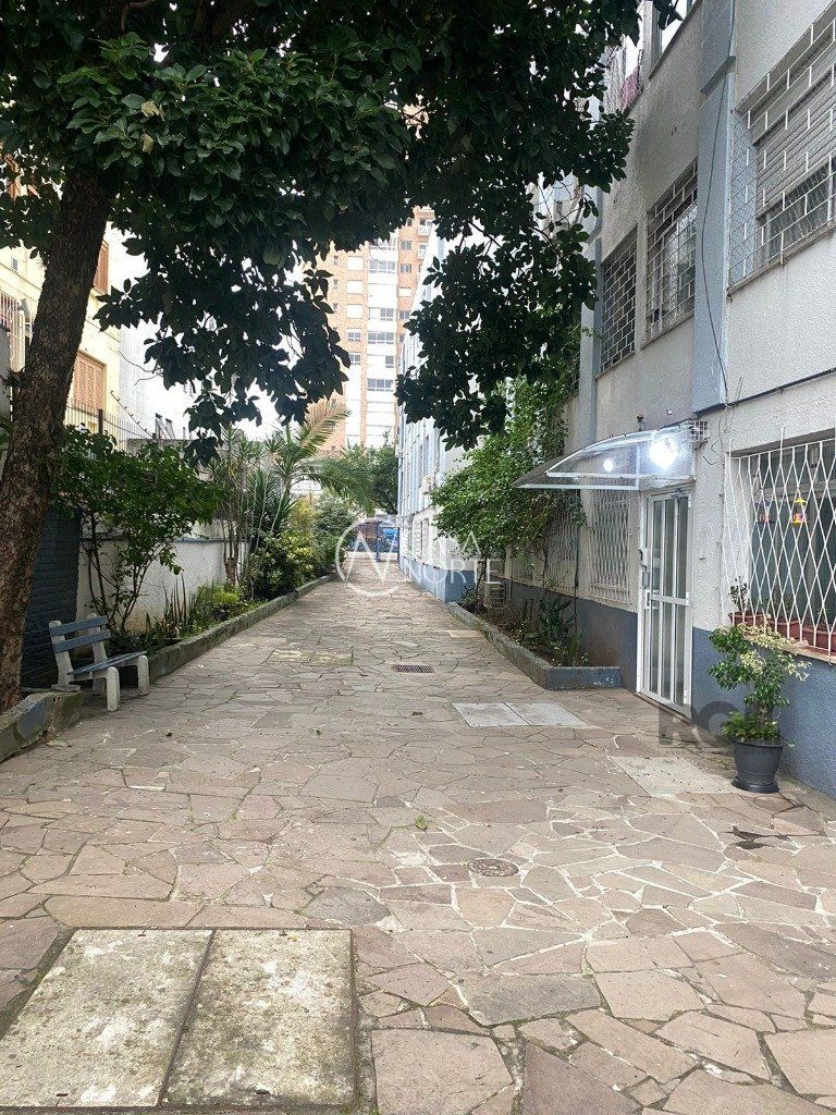 Apartamento à venda com 2 quartos, 55m², Avenida Érico Veríssimo no bairro Menino Deus em Porto Alegre