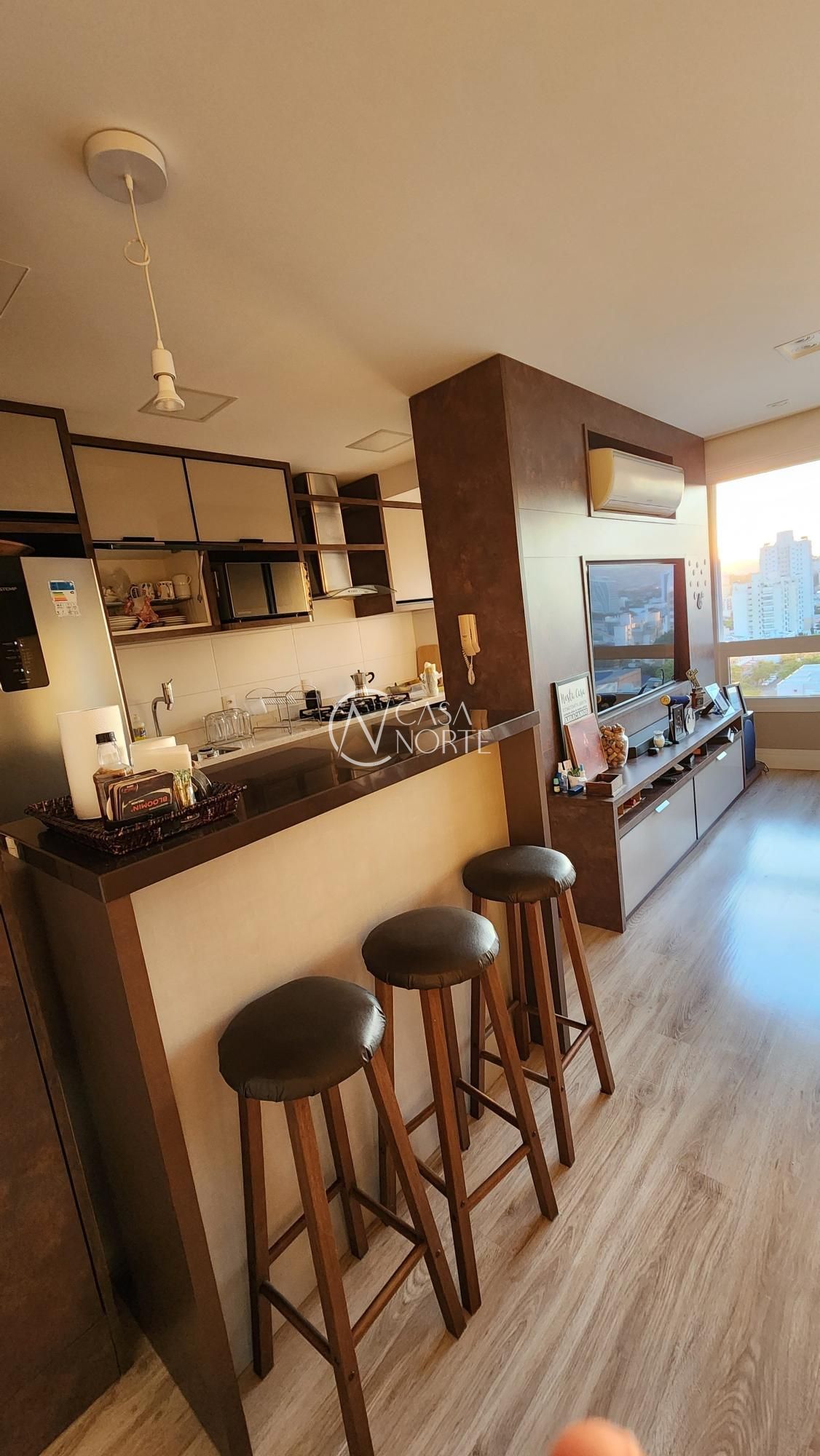 Apartamento à venda com 2 quartos, 64m², 1 suíte, 1 vaga, Rua Buenos Aires no bairro Jardim Botânico em Porto Alegre