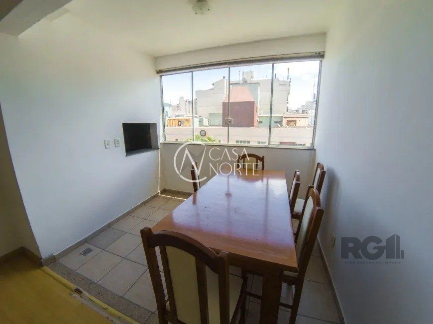 Apartamento à venda com 2 quartos, 64m², 1 suíte, 1 vaga, Rua Avaí no bairro Centro Histórico em Porto Alegre