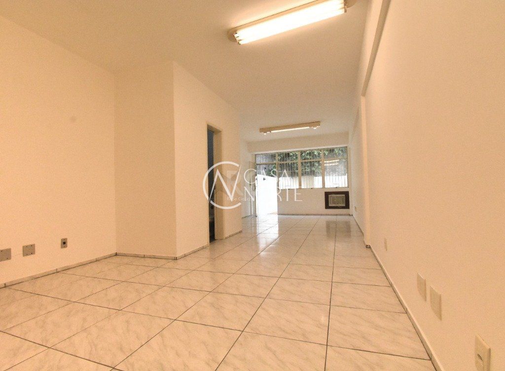 Sala Comercial à venda , 37m², Rua Comendador Reingartz no bairro Bela Vista em Porto Alegre