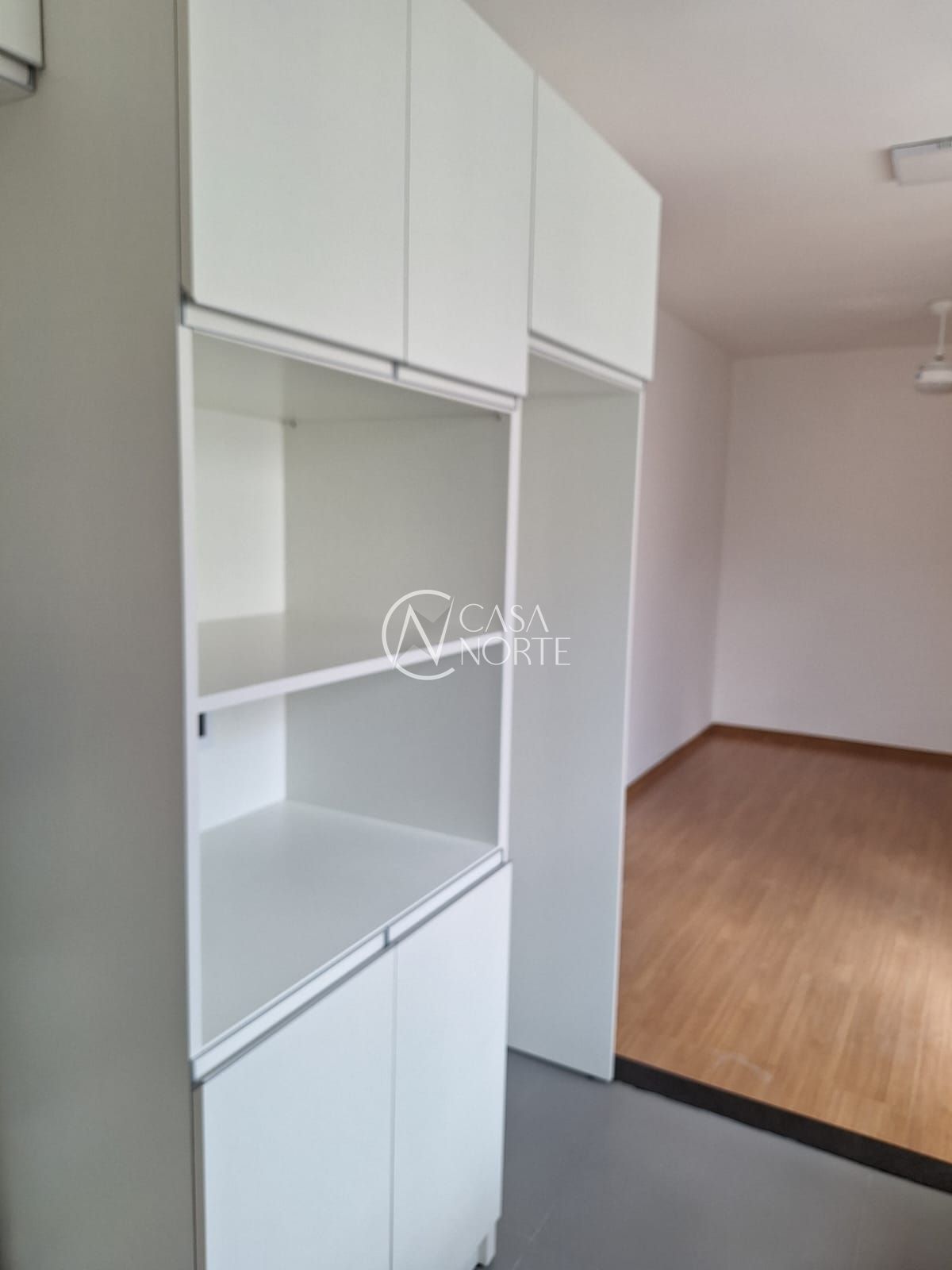 Apartamento à venda com 2 quartos, 40m², 1 vaga, Avenida Família Gonçalves Carneiro no bairro Cavalhada em Porto Alegre