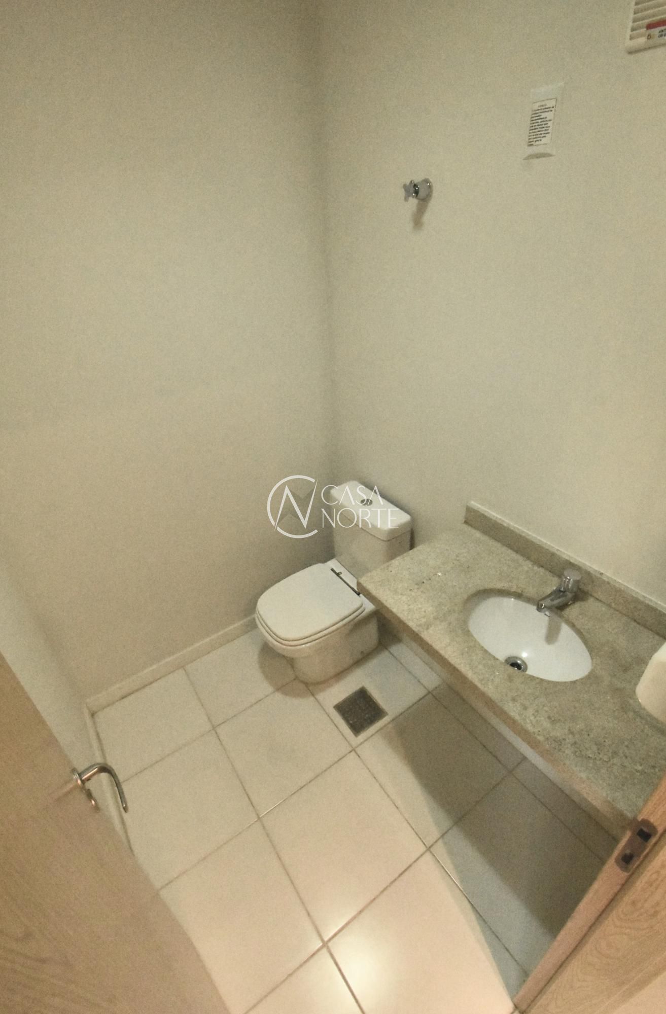 Sala Comercial à venda com 1 quarto, 41m², 1 vaga, Avenida Getúlio Vargas no bairro Menino Deus em Porto Alegre