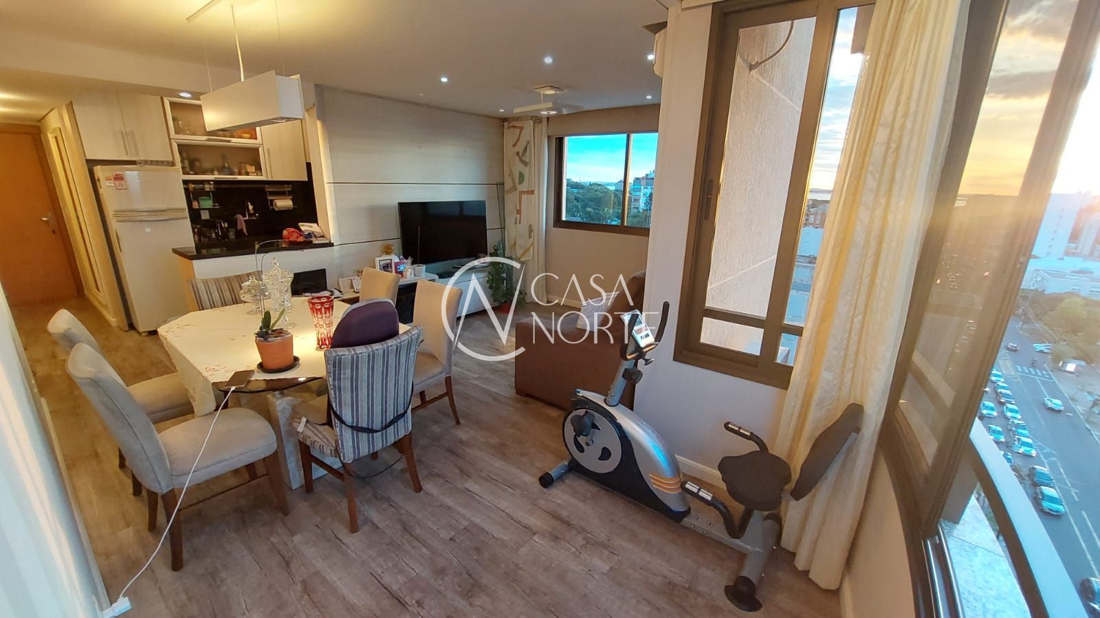 Apartamento à venda com 2 quartos, 70m², 1 suíte, 2 vagas, Rua Corrêa Lima no bairro Menino Deus em Porto Alegre