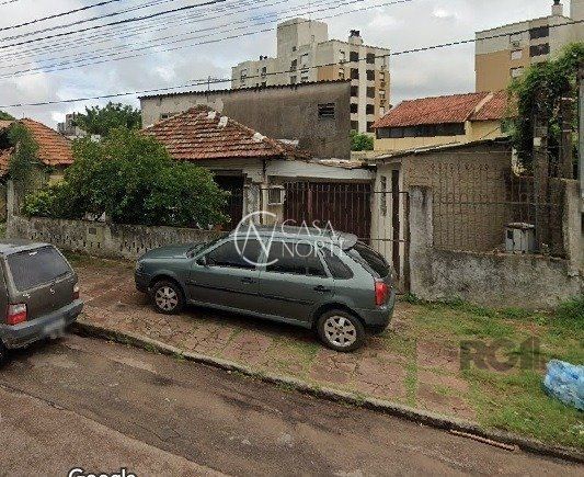 Terreno à venda  com 365m², Rua Barbosa Neto no bairro Cavalhada em Porto Alegre