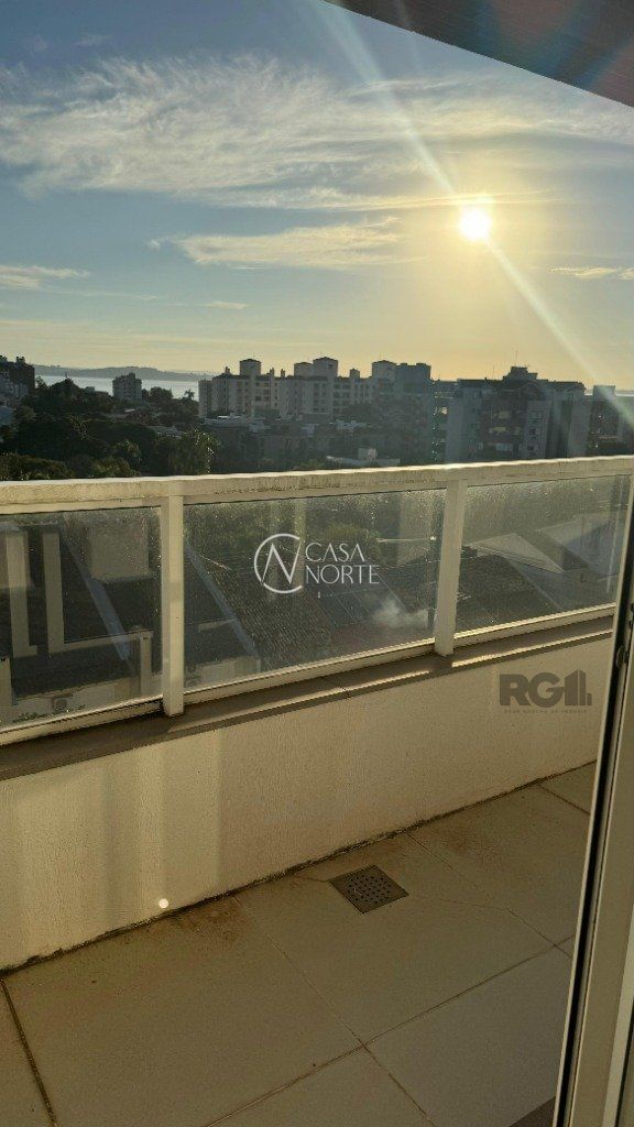 Cobertura à venda com 2 quartos, 166m², 1 suíte, 2 vagas, Rua Landel de Moura no bairro Tristeza em Porto Alegre