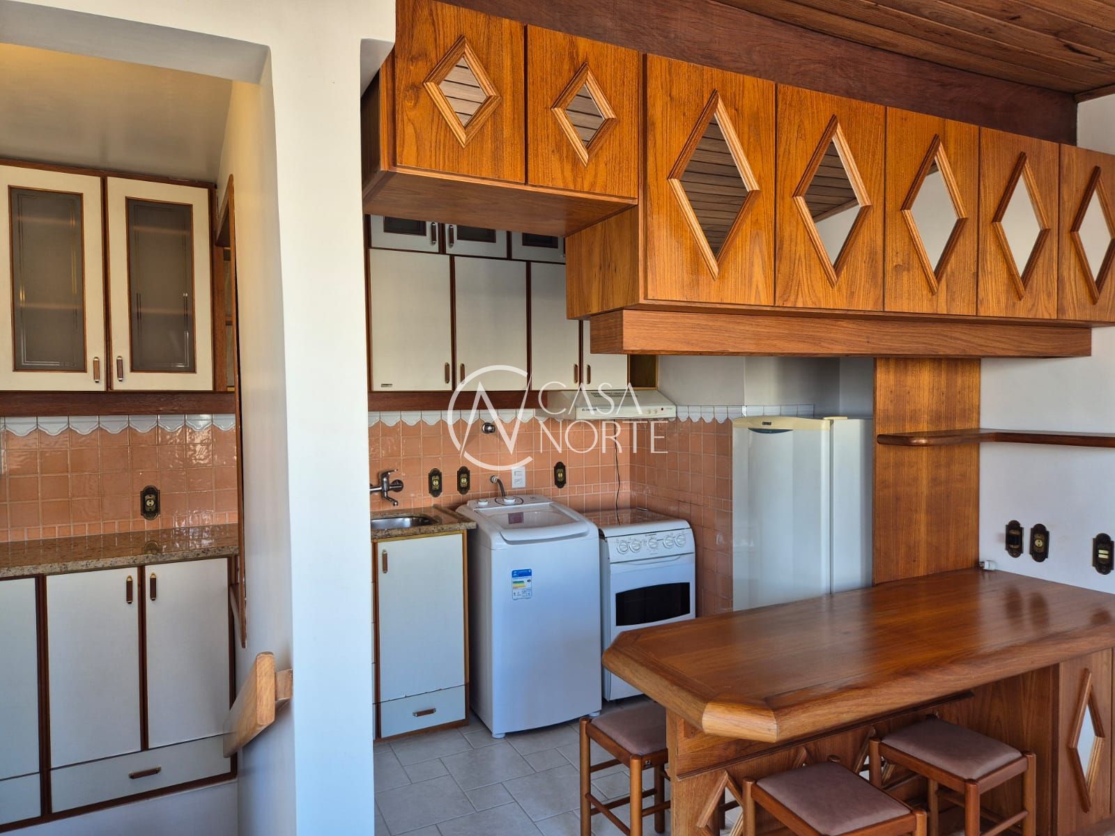 Apartamento à venda com 1 quarto, 56m², 1 vaga, Avenida Independência no bairro Independência em Porto Alegre