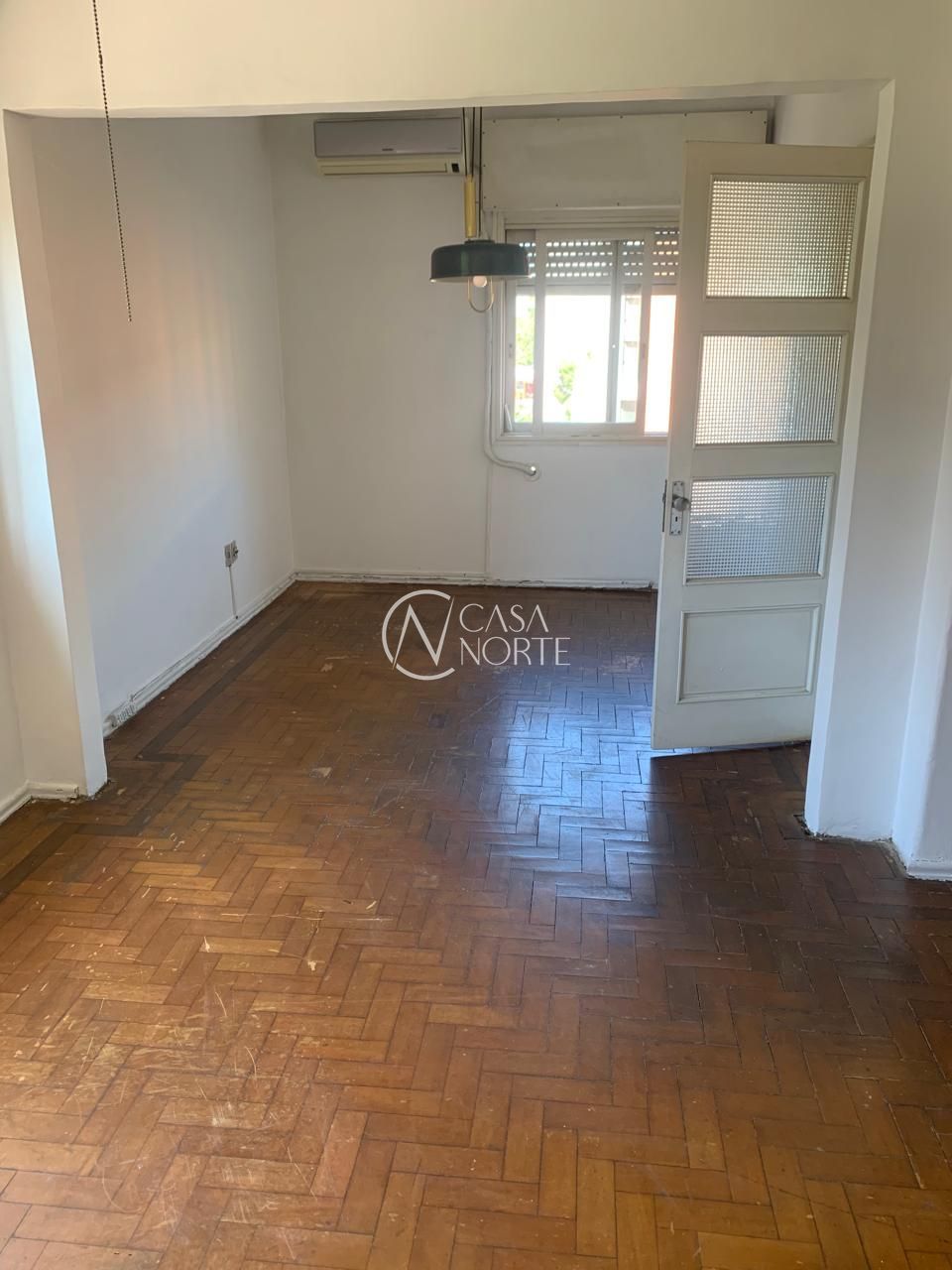 Apartamento à venda com 3 quartos, 113m², 1 vaga, Avenida Jerônimo de Ornelas no bairro Santana em Porto Alegre